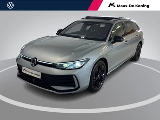 Volkswagen Passat Variant 1.5eHybrid 200kW/272PK R-Line Black Style DSG · Panoramadak · Trekhaak · Leder · Harman Kardon · Garantie t/m 23-04-2030 of 100000km.