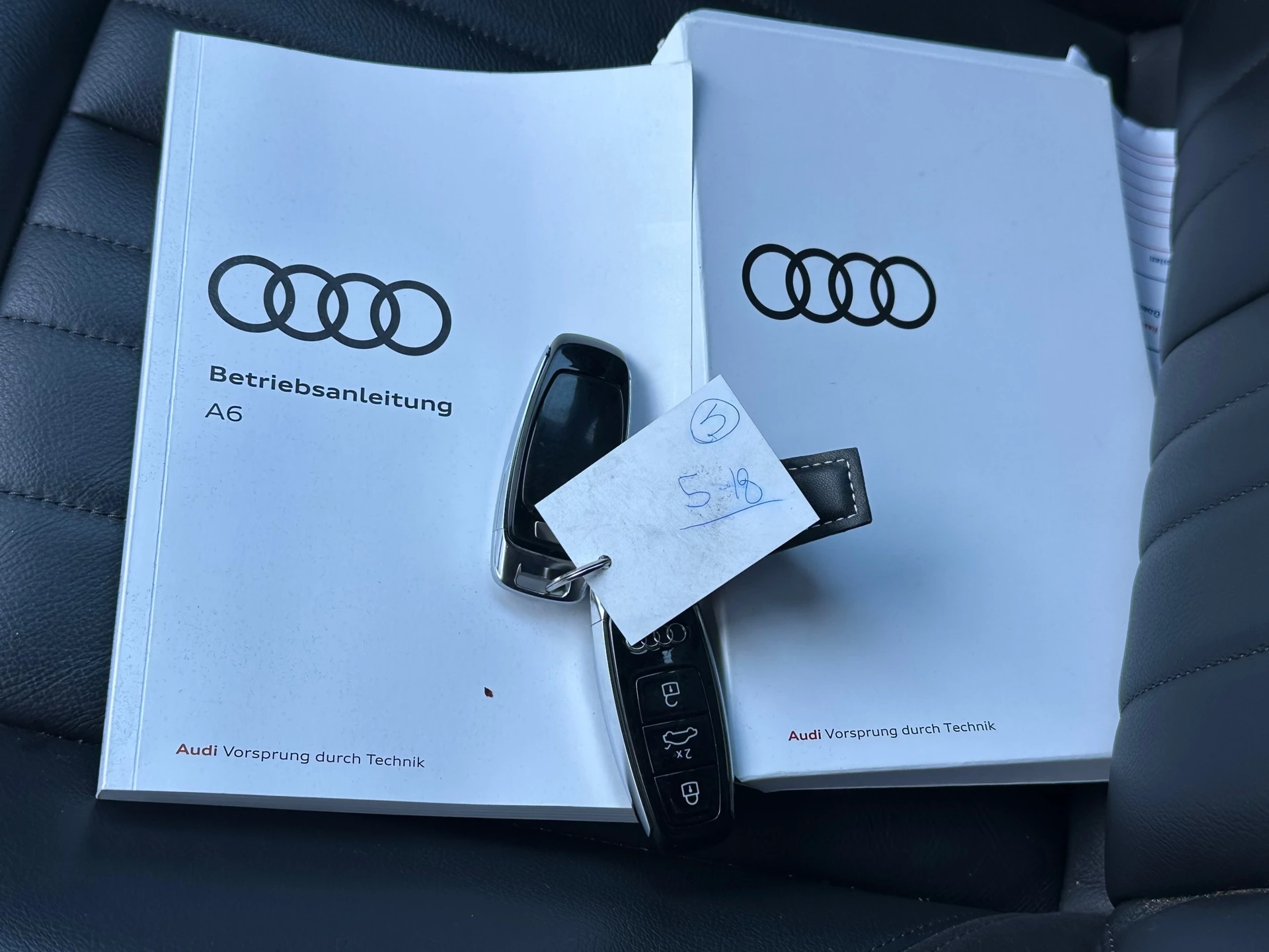 Hoofdafbeelding Audi A6