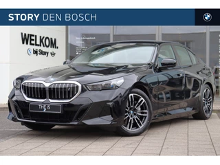 Hoofdafbeelding BMW i5 BMW i5 eDrive40 M Sport / Adaptieve LED / Achteruitrijcamera / Parking Assistant / M Sportonderstel / Stoelverwarming