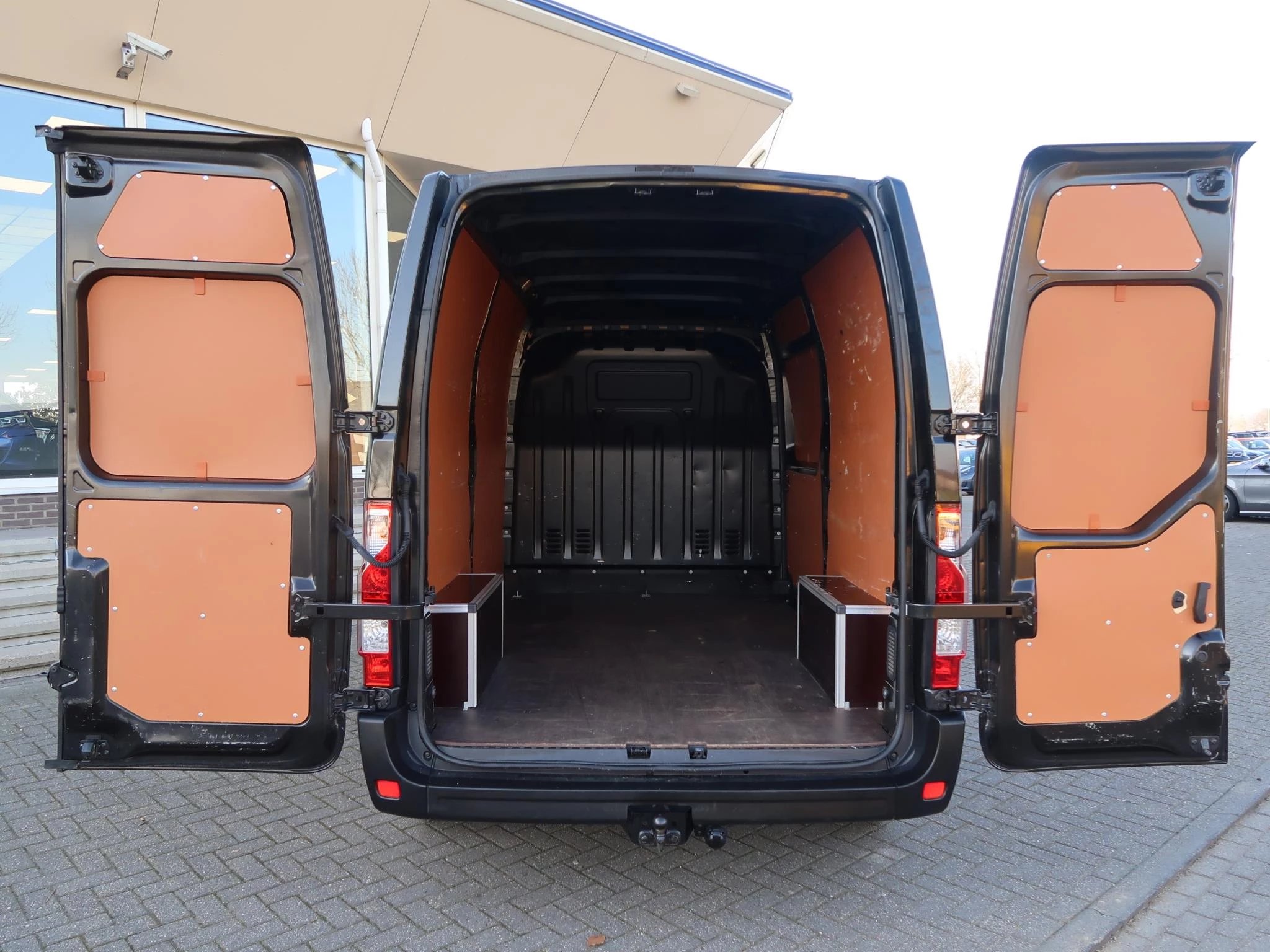 Hoofdafbeelding Nissan NV400