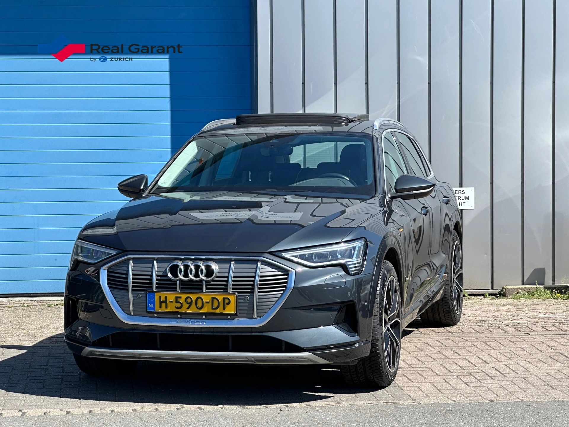 Hoofdafbeelding Audi e-tron