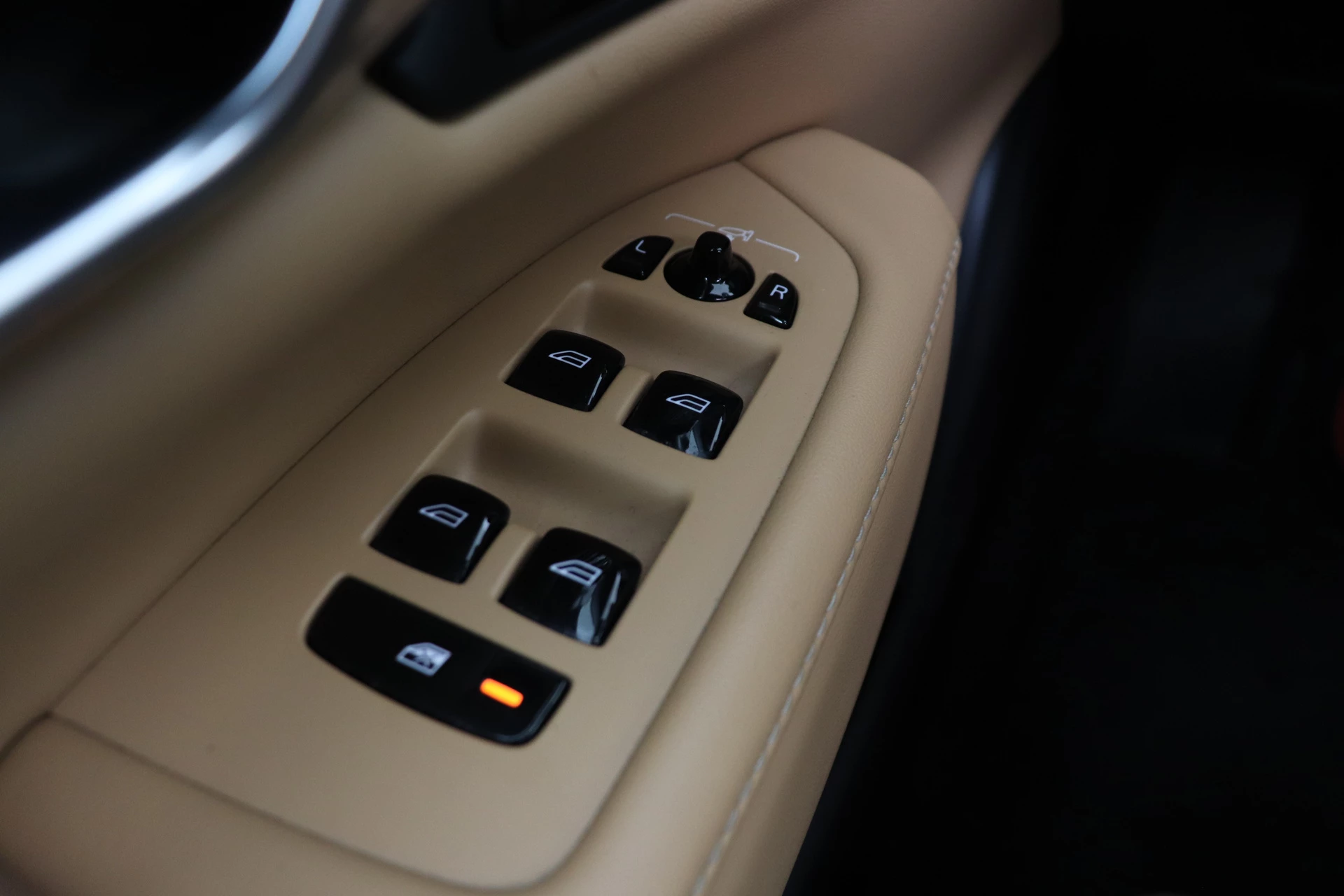 Hoofdafbeelding Volvo S90