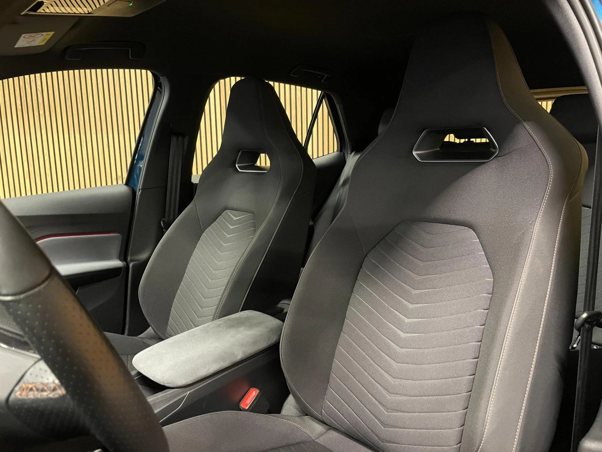 Hoofdafbeelding CUPRA Born