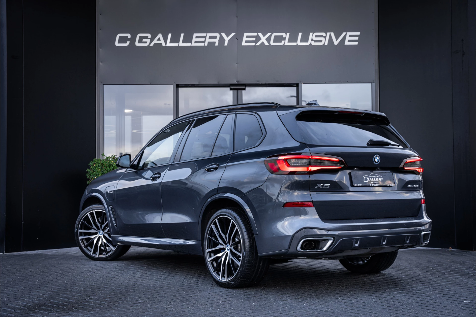 Hoofdafbeelding BMW X5