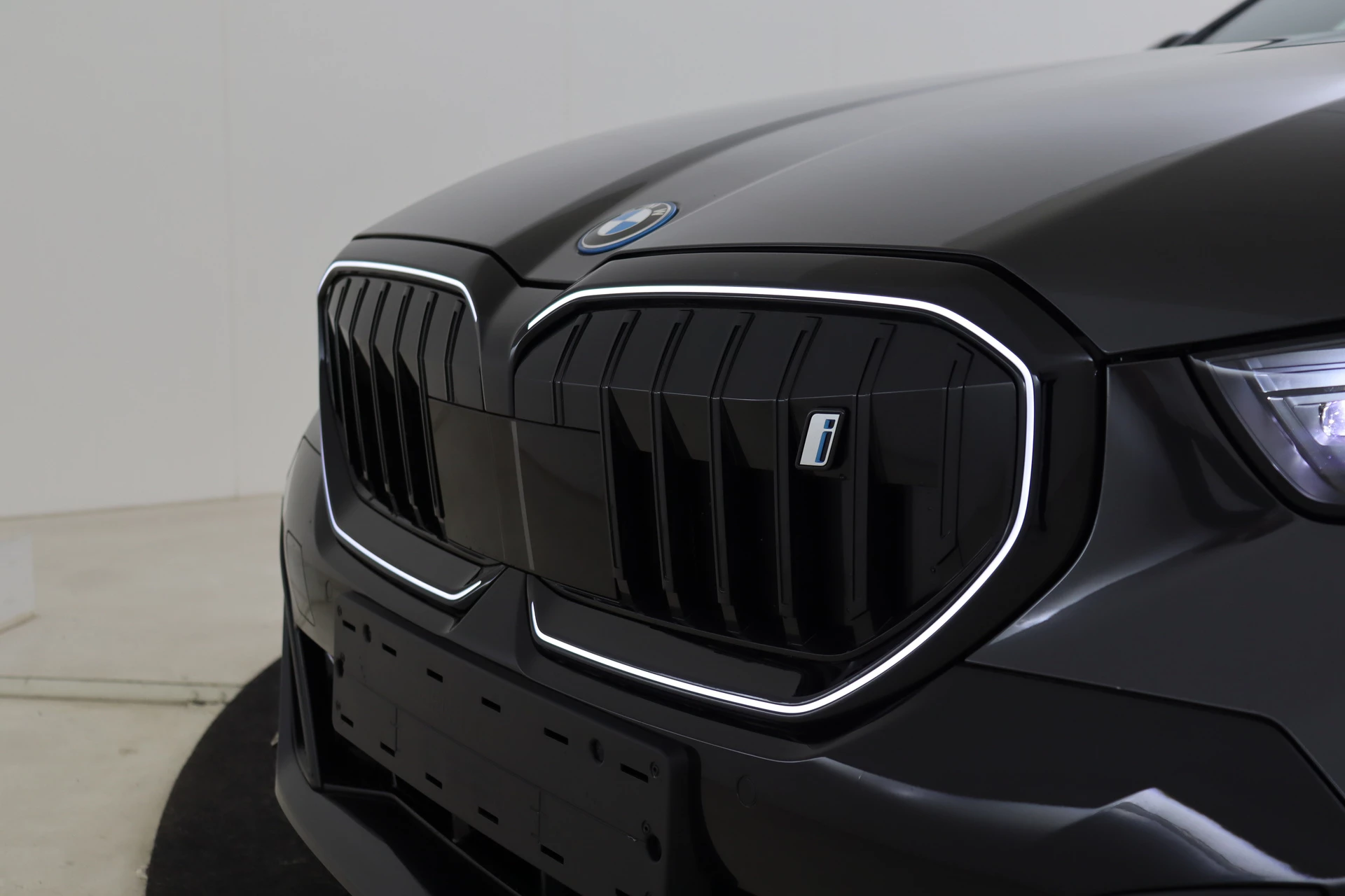 Hoofdafbeelding BMW i5