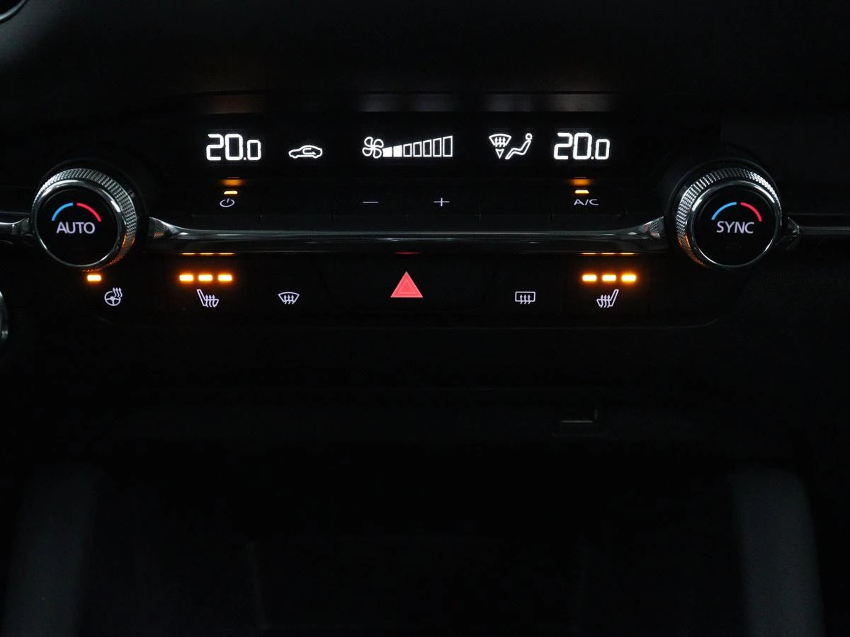 Hoofdafbeelding Mazda 3