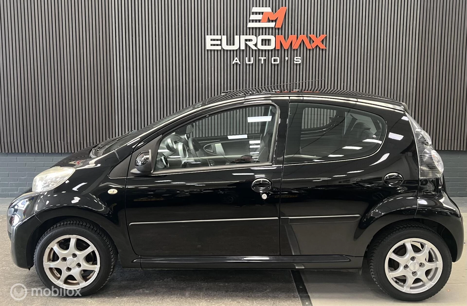 Hoofdafbeelding Peugeot 107