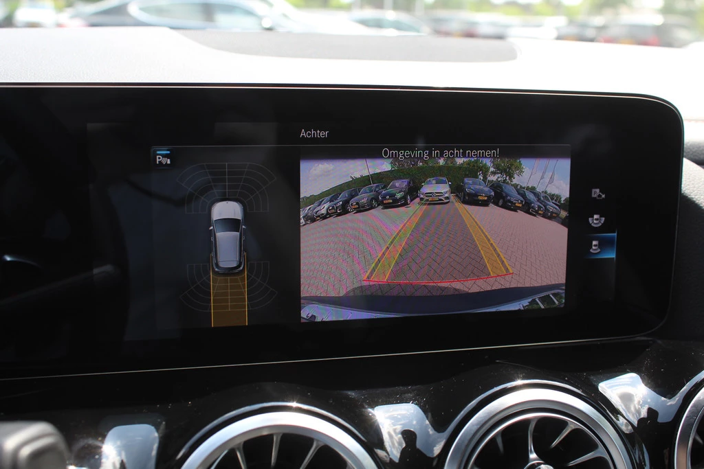 Hoofdafbeelding Mercedes-Benz EQA