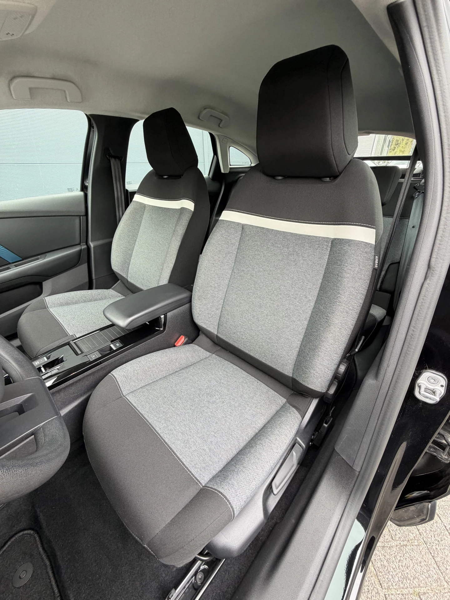 Hoofdafbeelding Citroën ë-C4