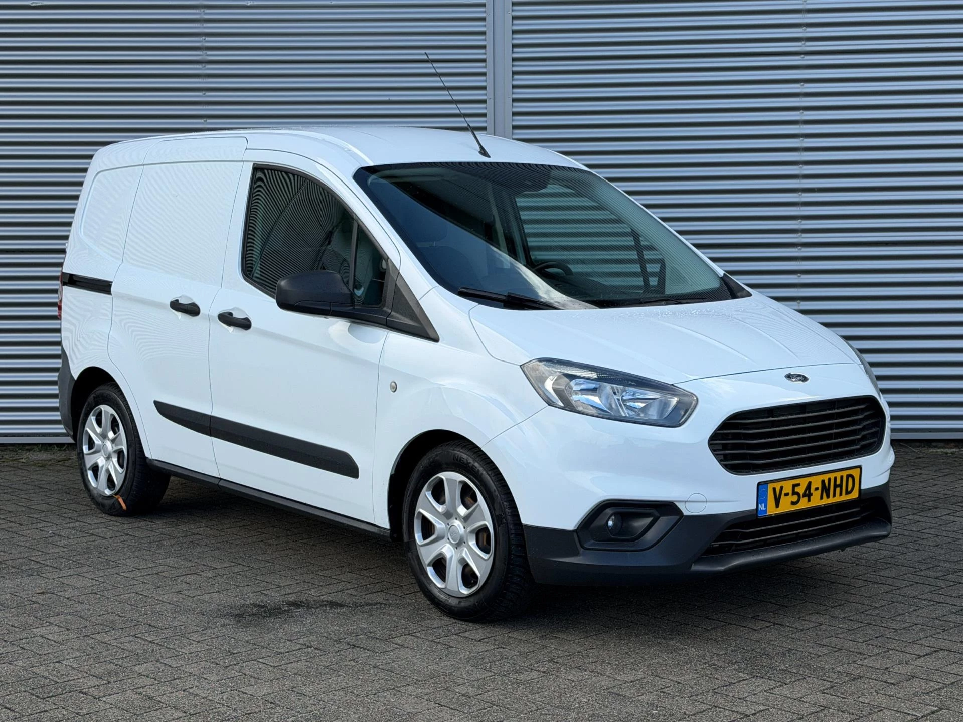 Hoofdafbeelding Ford Transit Courier