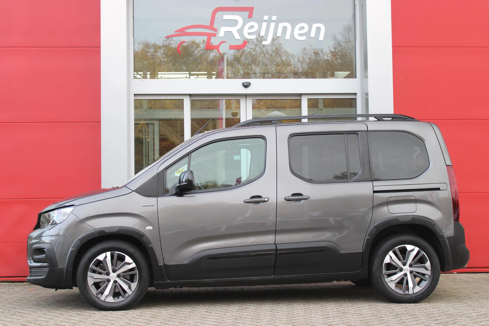 Hoofdafbeelding Peugeot Rifter