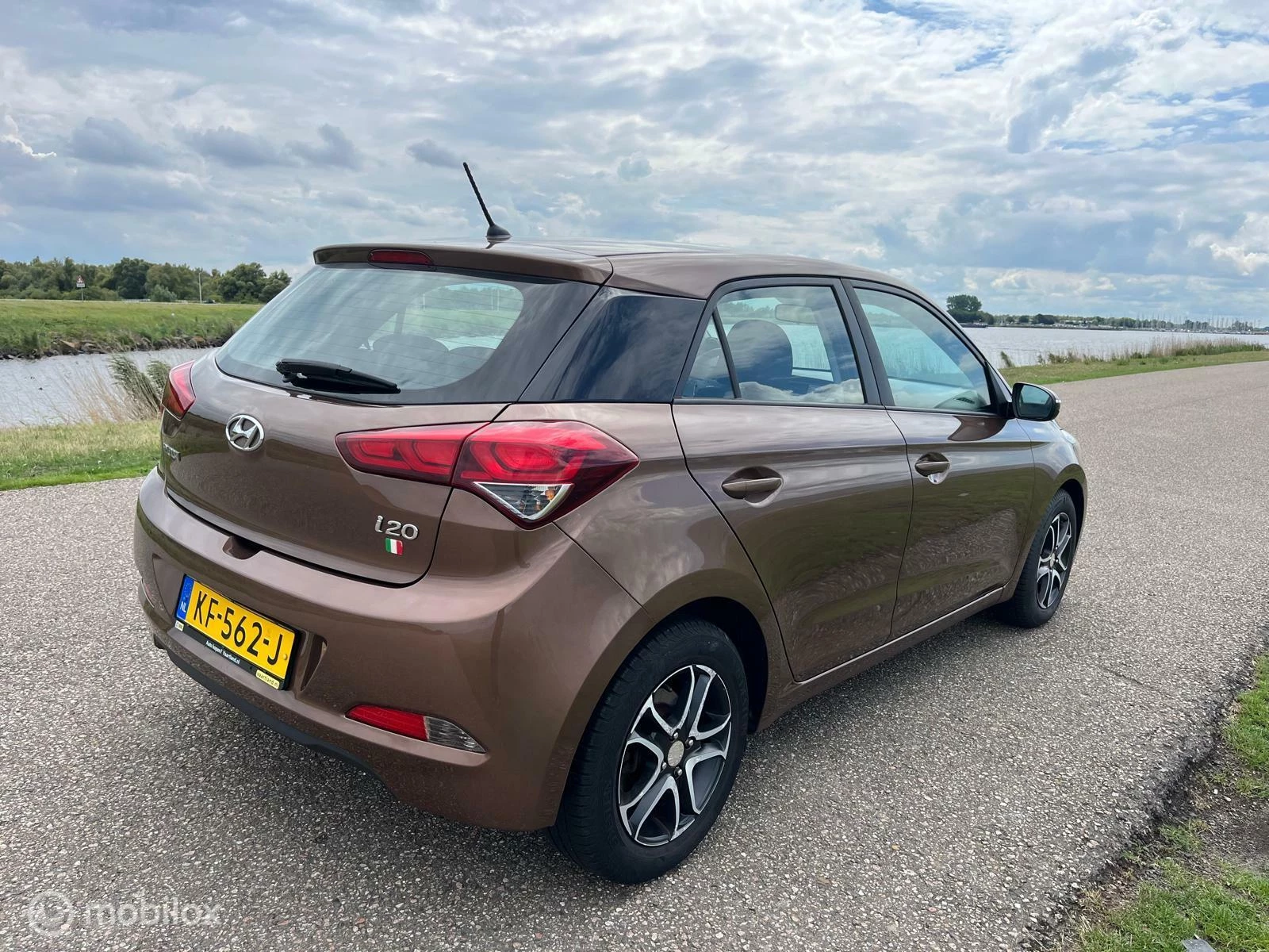 Hoofdafbeelding Hyundai i20