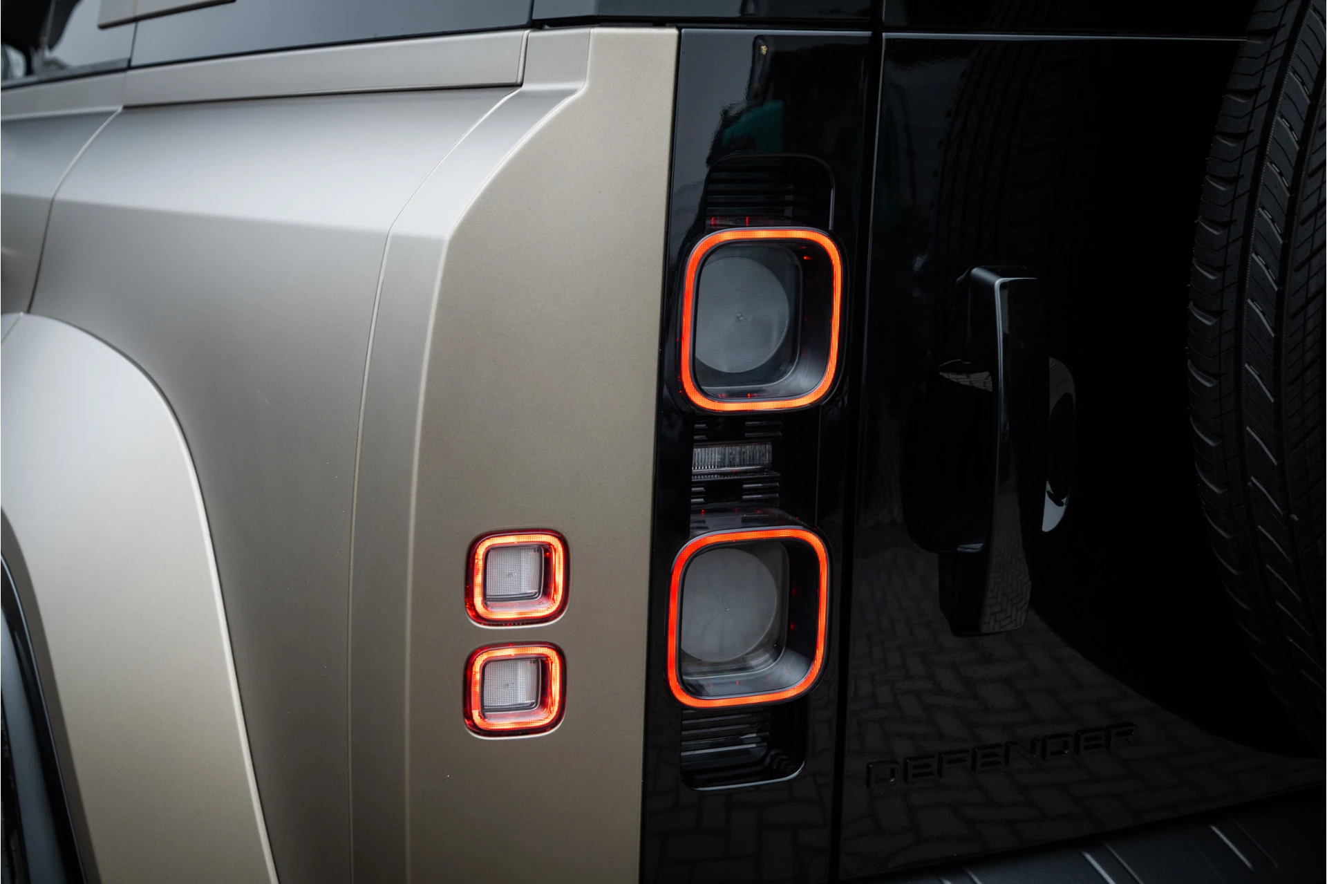 Hoofdafbeelding Land Rover Defender