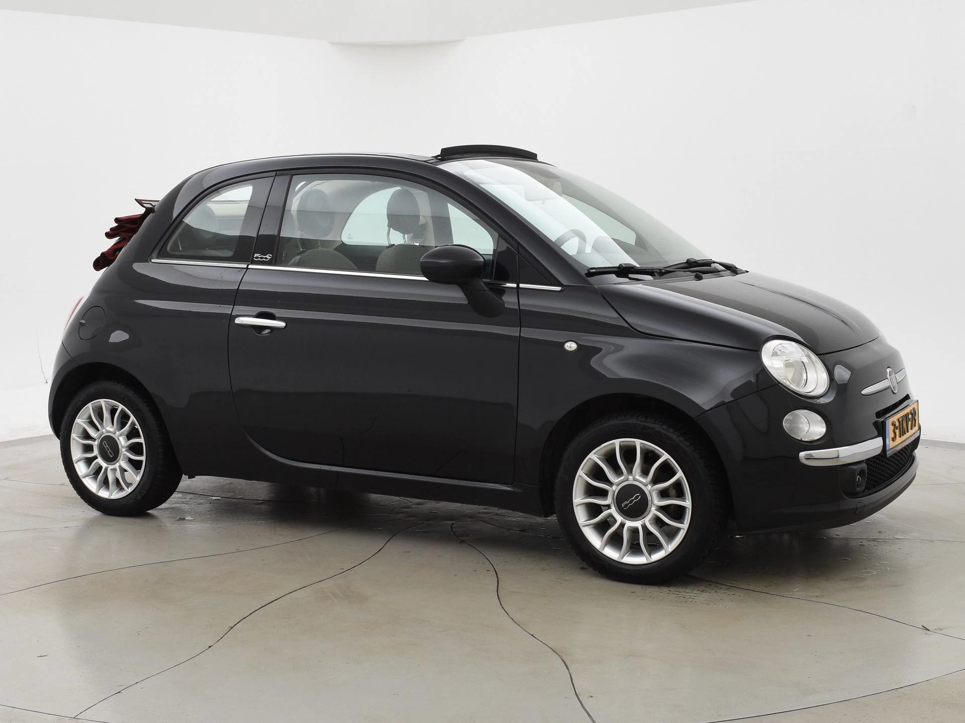 Hoofdafbeelding Fiat 500C