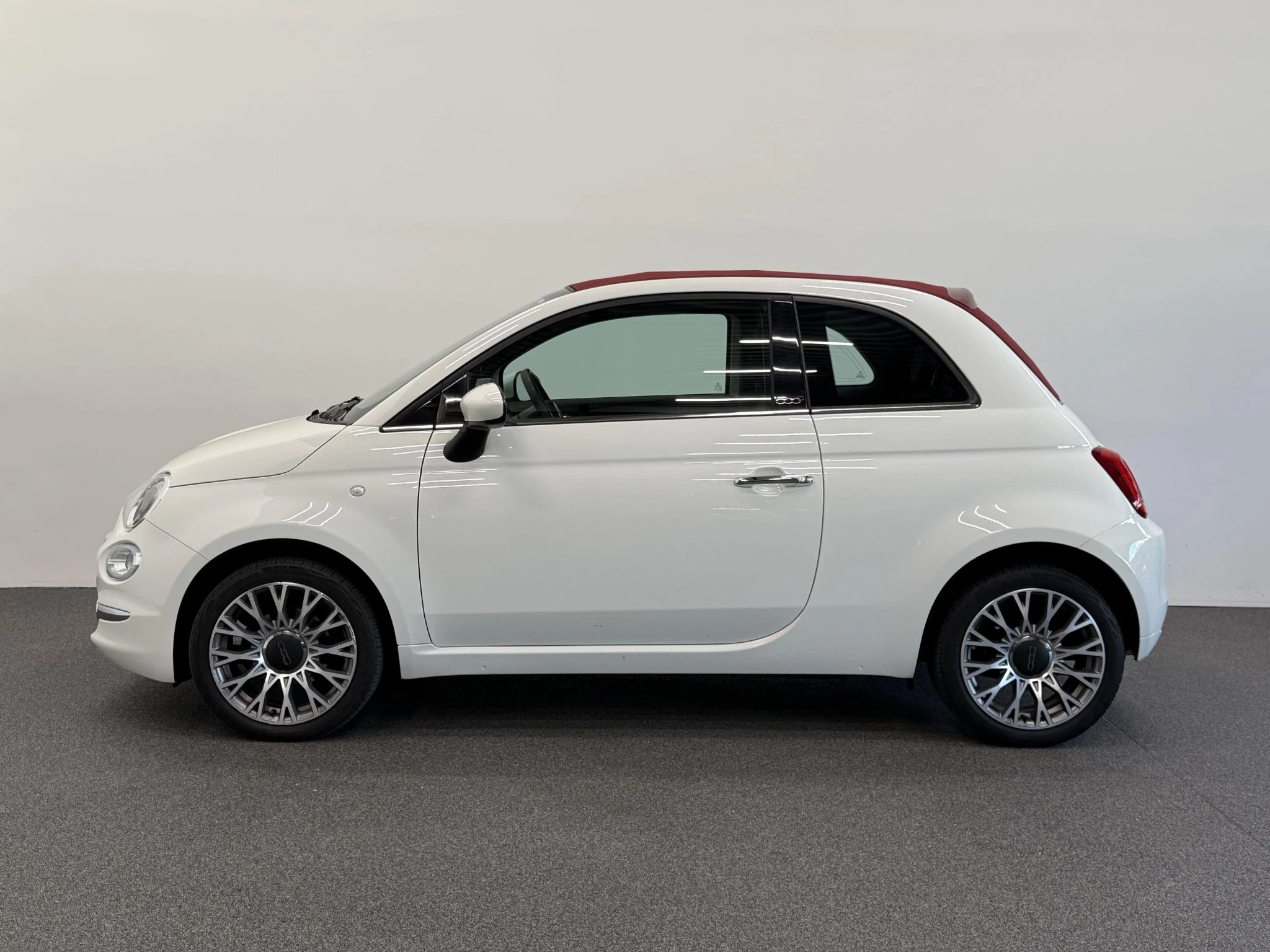 Hoofdafbeelding Fiat 500C