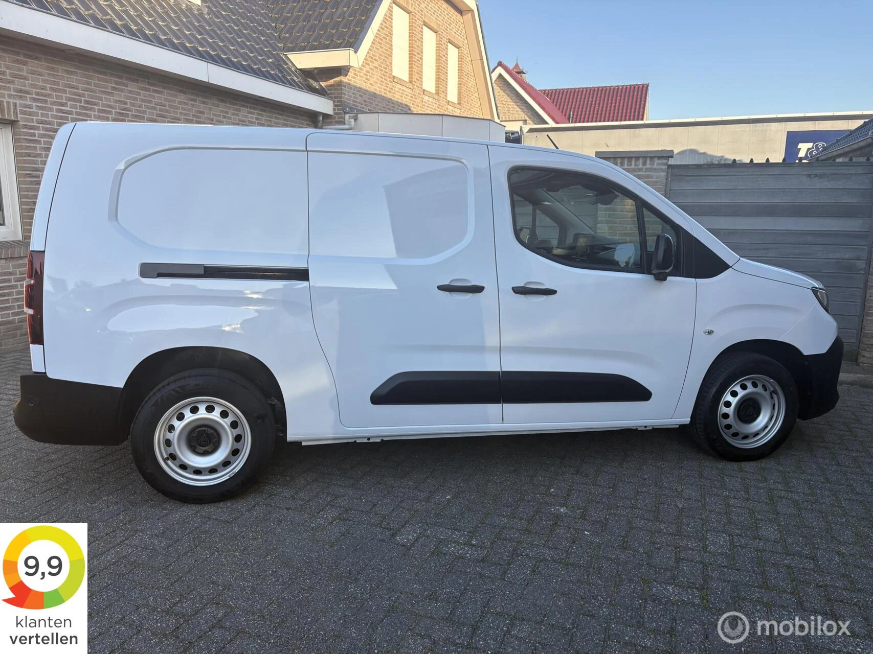 Hoofdafbeelding Peugeot Partner