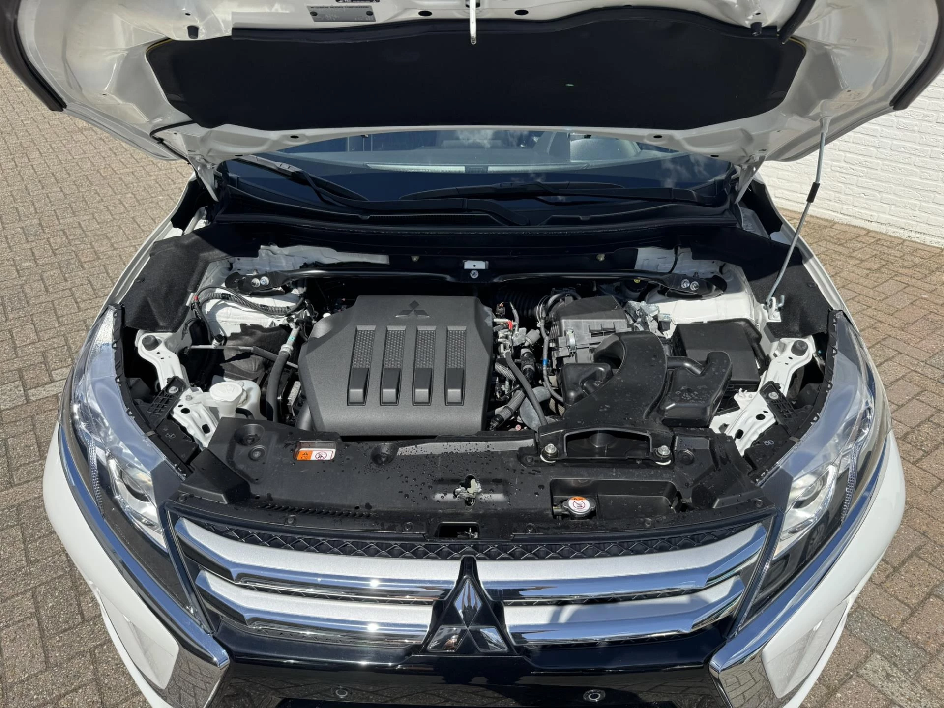 Hoofdafbeelding Mitsubishi Eclipse Cross