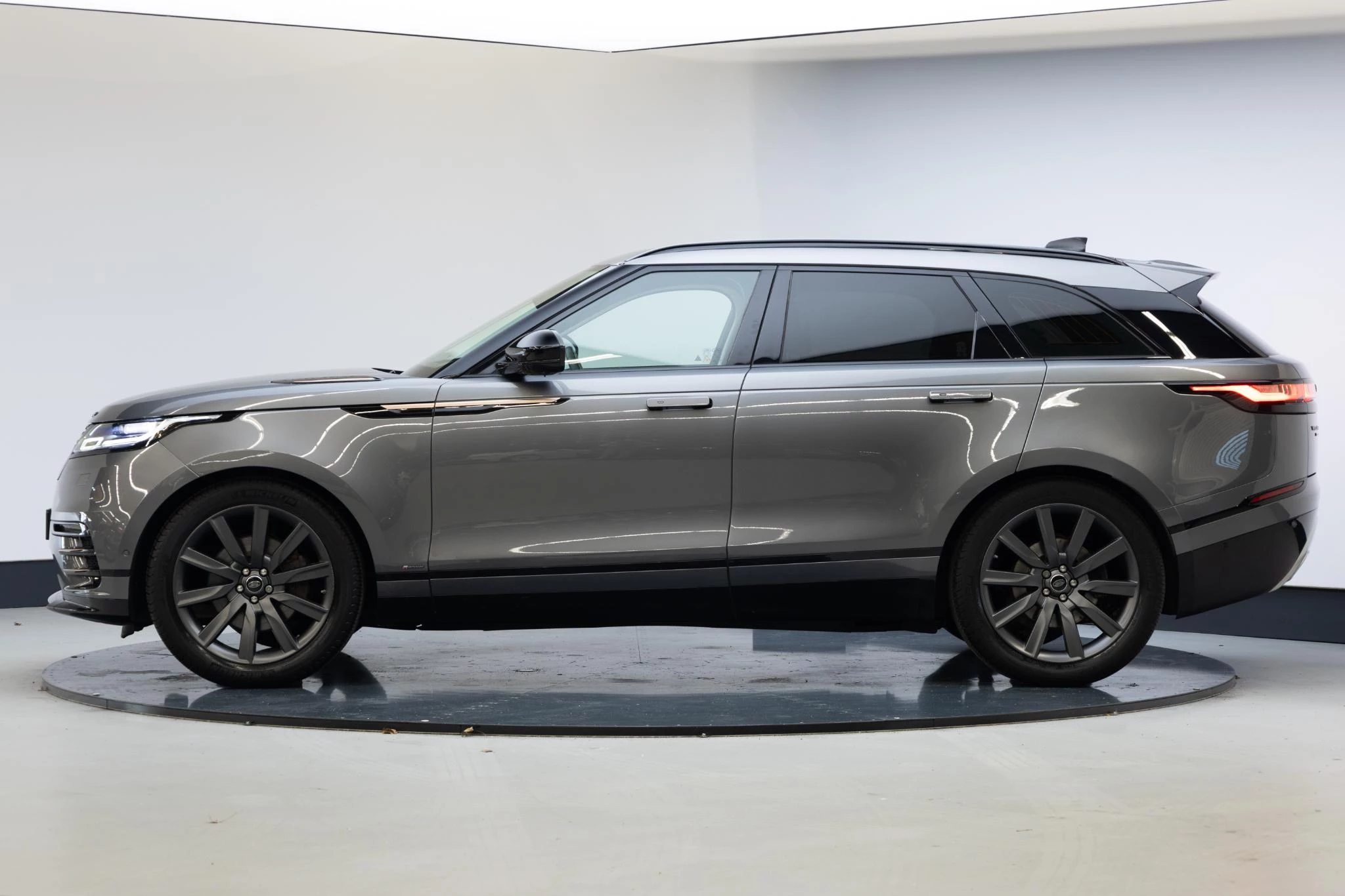 Hoofdafbeelding Land Rover Range Rover Velar