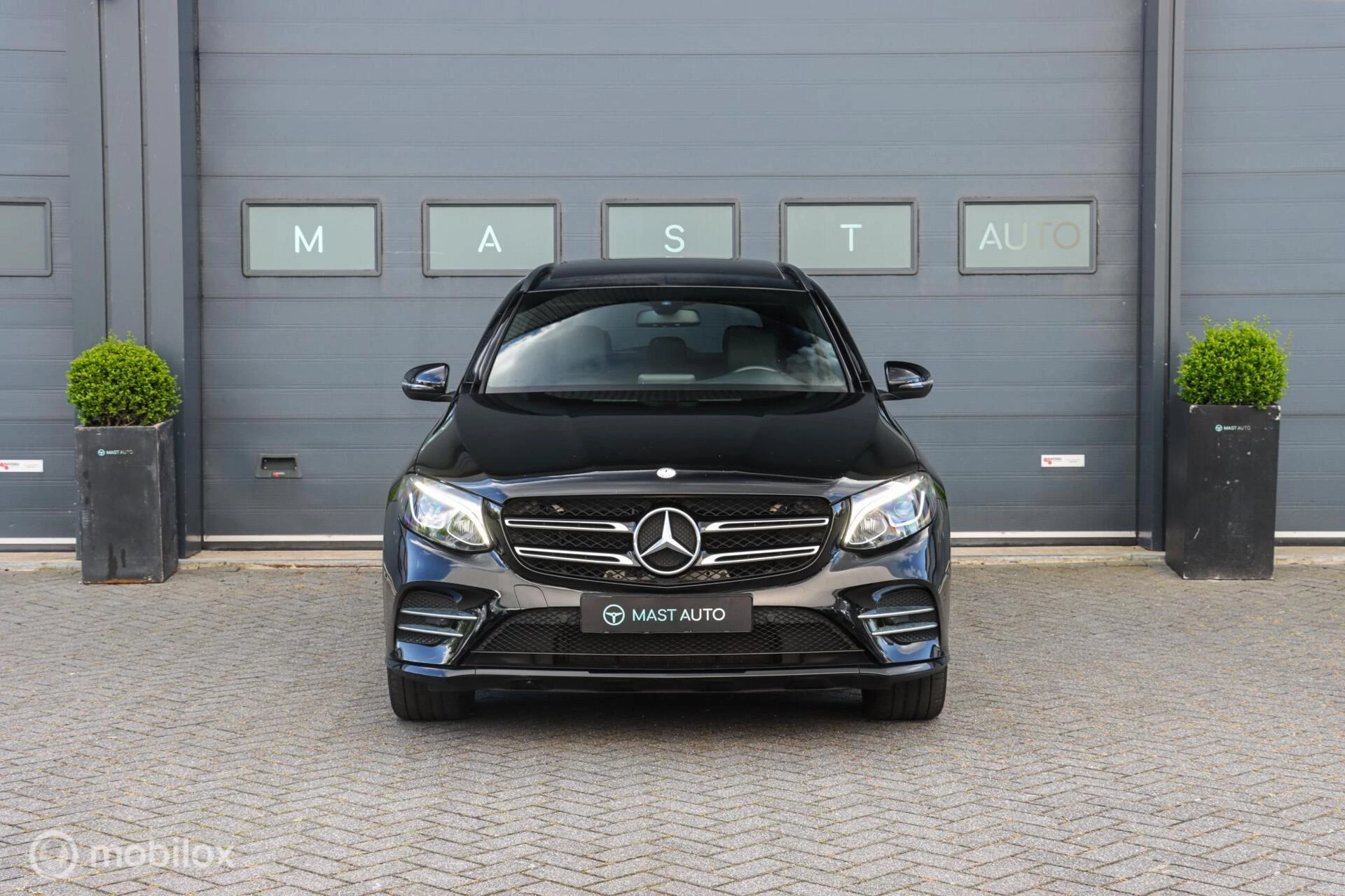 Hoofdafbeelding Mercedes-Benz GLC