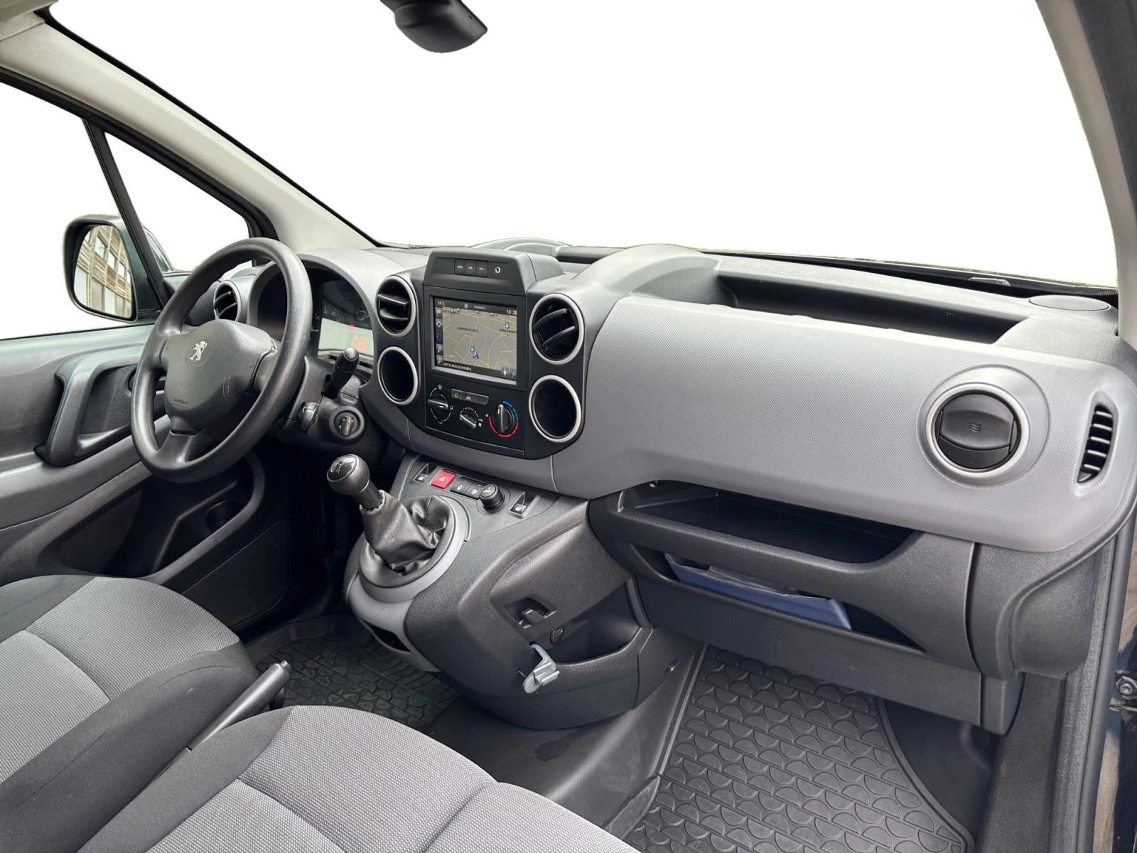 Hoofdafbeelding Peugeot Partner