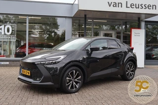 Toyota C-HR 1.8 HYBRID 140 FIRST-EDITION STUUR/STOEL&WISSERVERW EL-ACHTERKLEP DODEHOEK LED KEYLESS