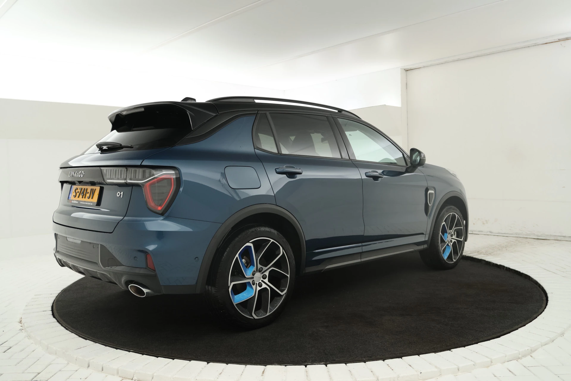 Hoofdafbeelding Lynk & Co 01