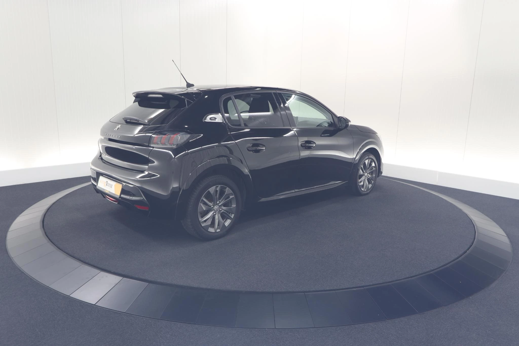 Hoofdafbeelding Peugeot e-208