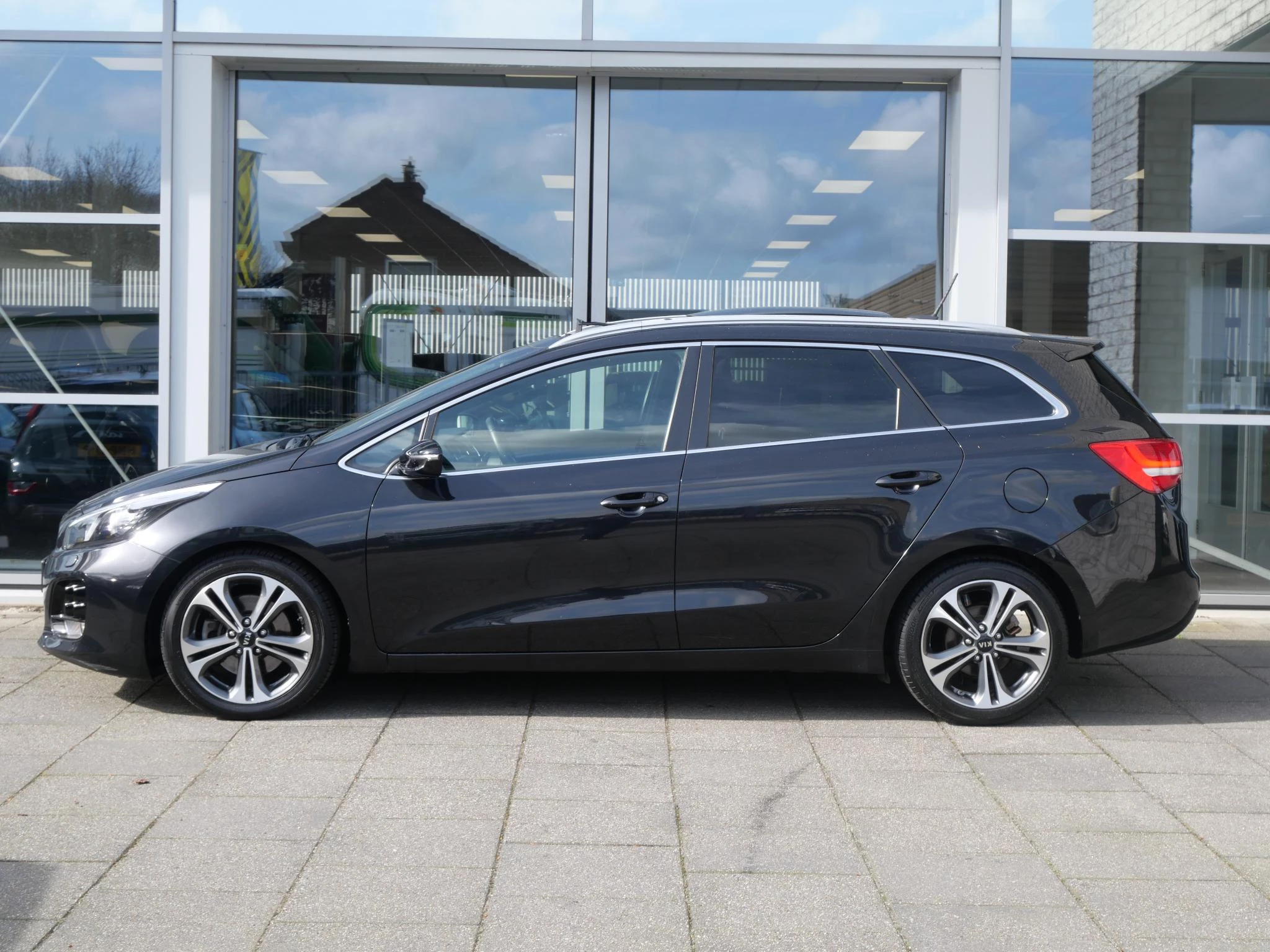 Hoofdafbeelding Kia cee'd