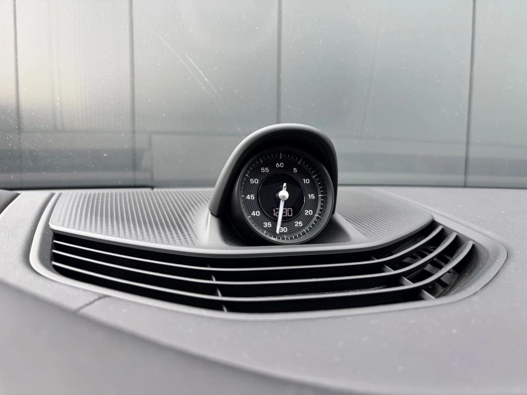 Hoofdafbeelding Porsche Taycan