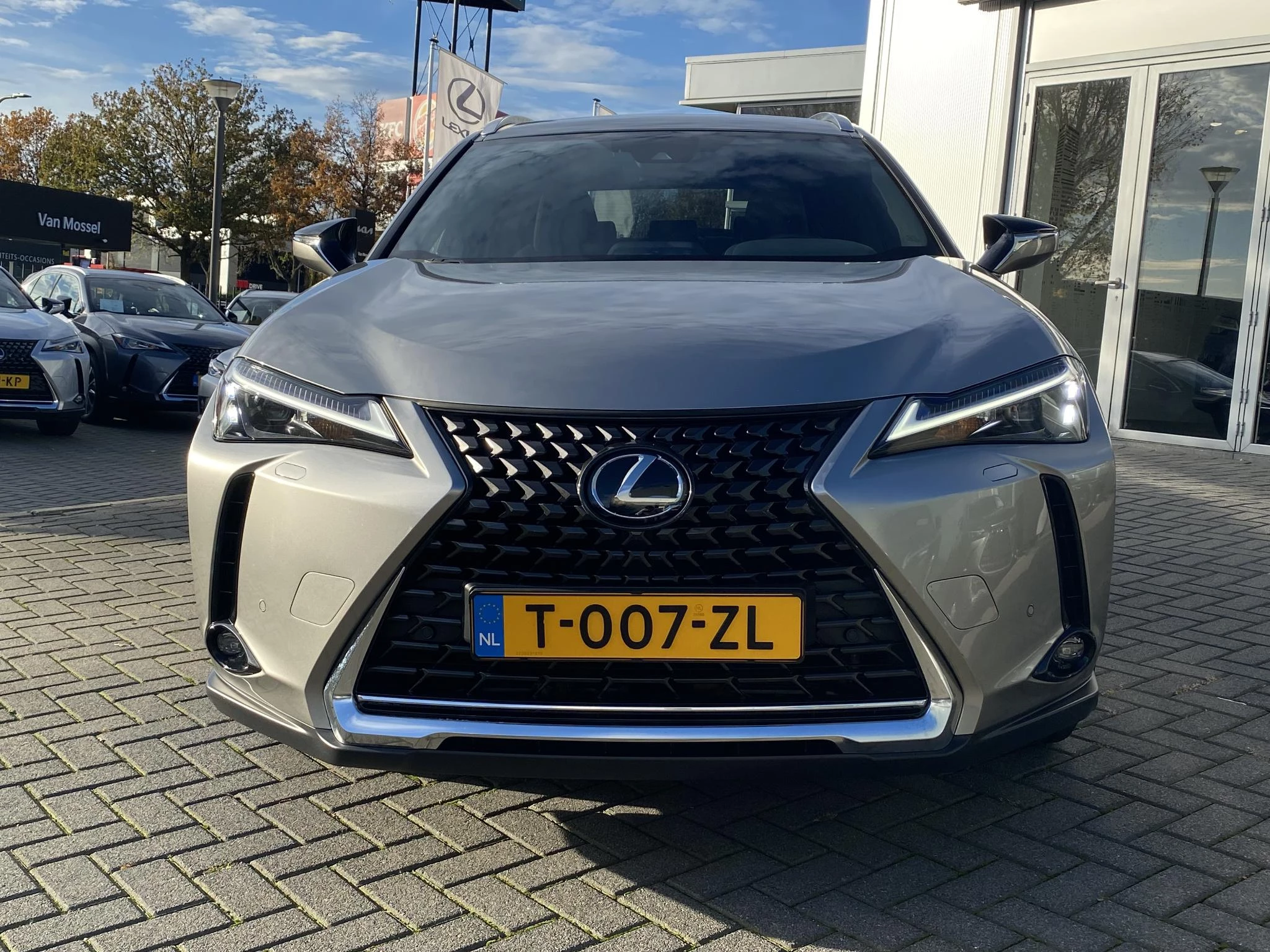Hoofdafbeelding Lexus UX