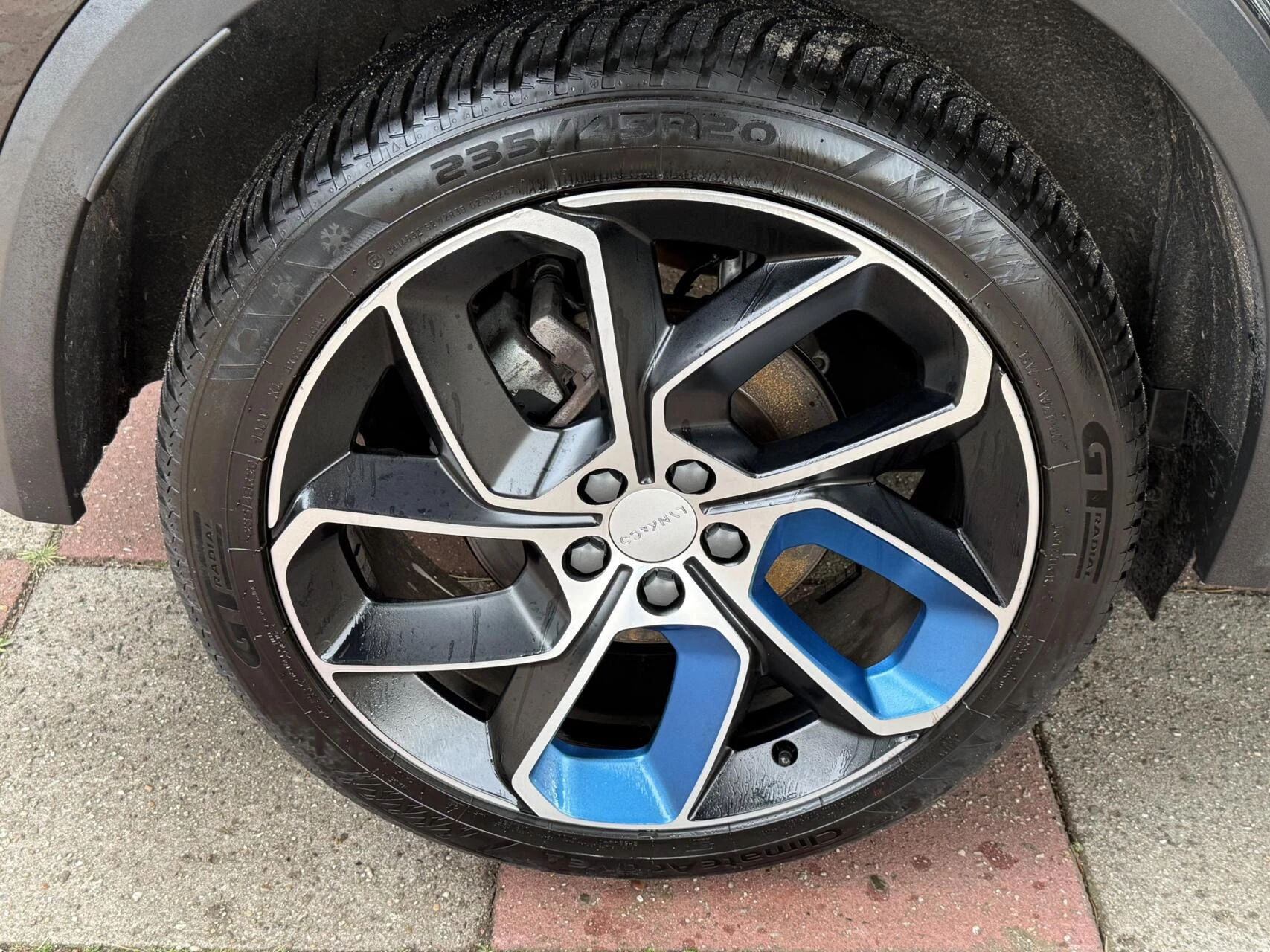 Hoofdafbeelding Lynk & Co 01