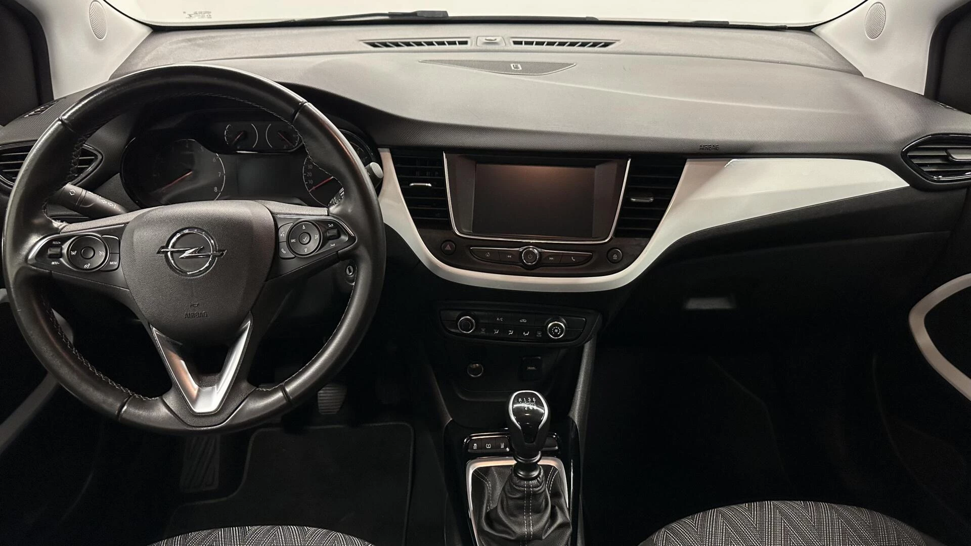 Hoofdafbeelding Opel Crossland X