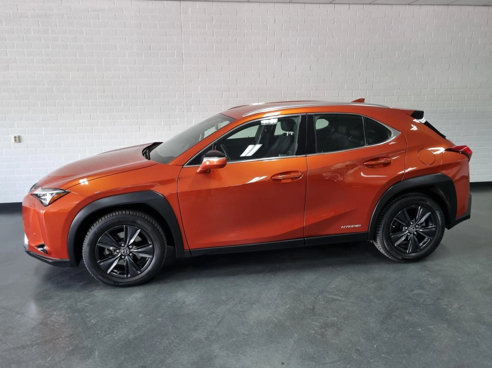 Hoofdafbeelding Lexus UX