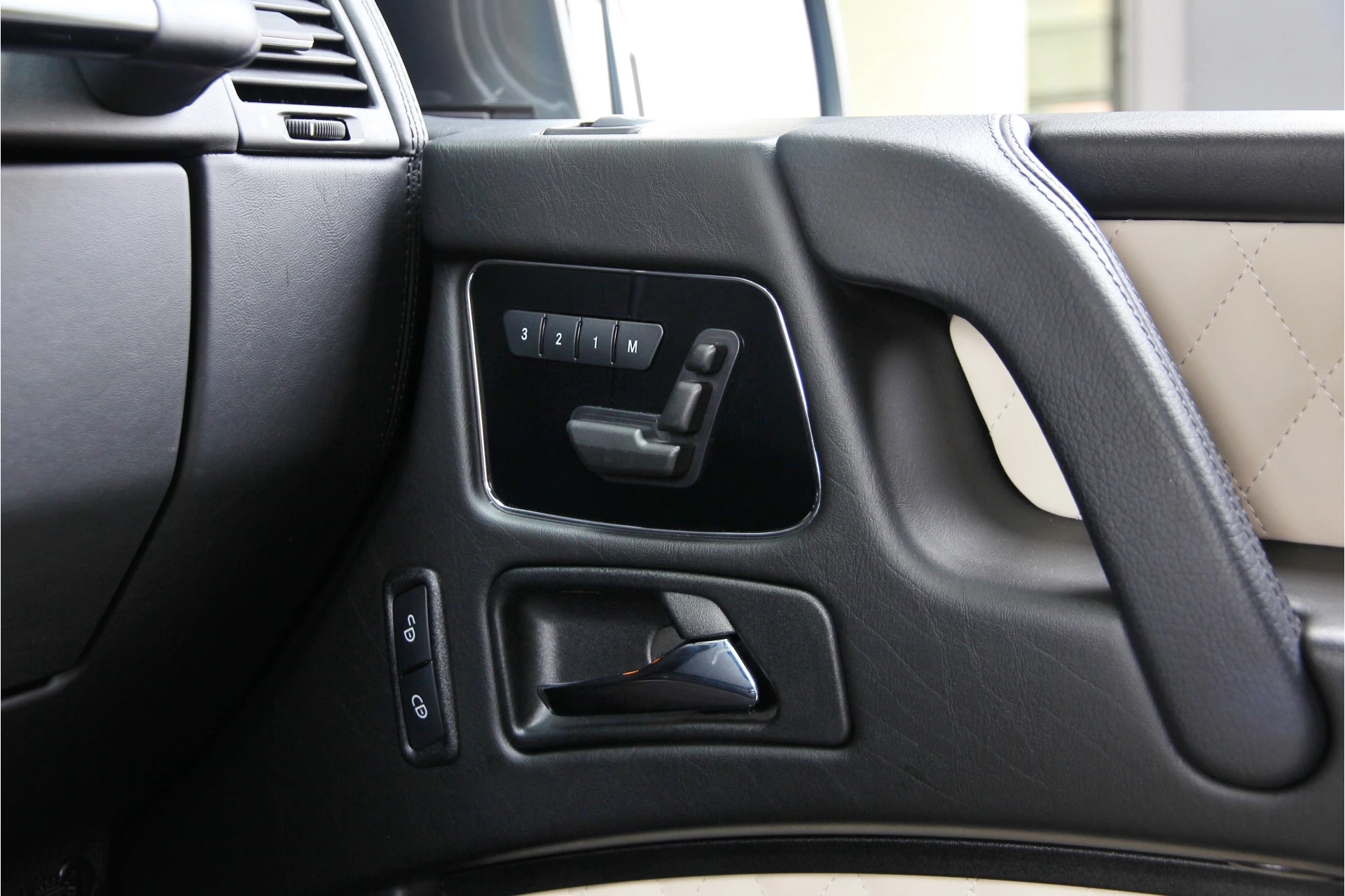 Hoofdafbeelding Mercedes-Benz G-Klasse