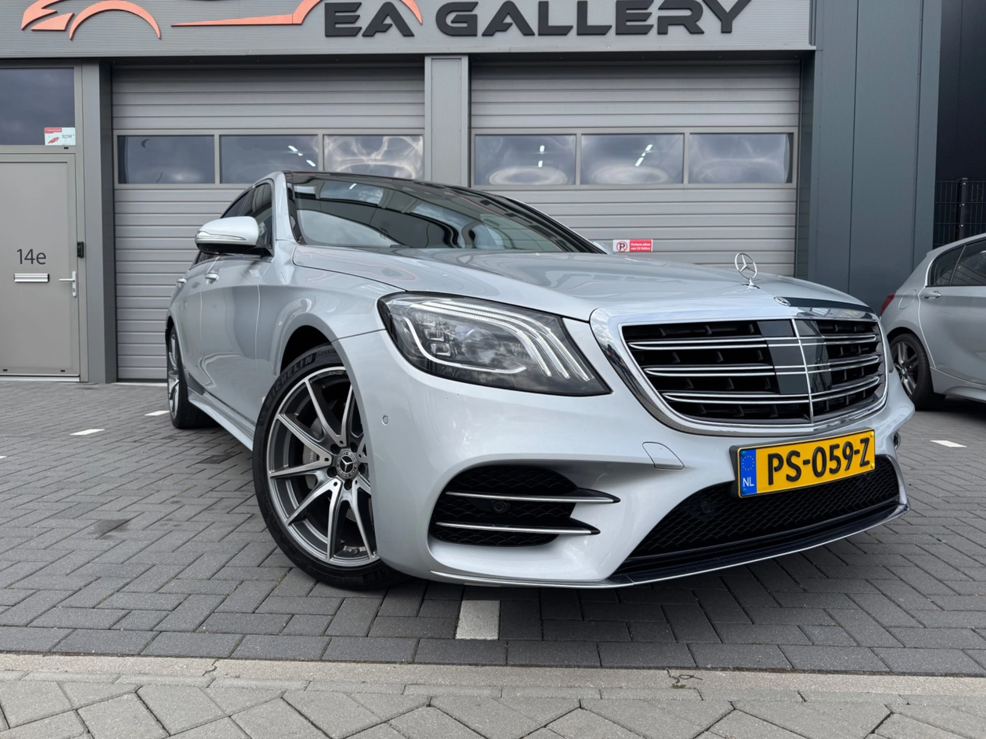 Hoofdafbeelding Mercedes-Benz S-Klasse