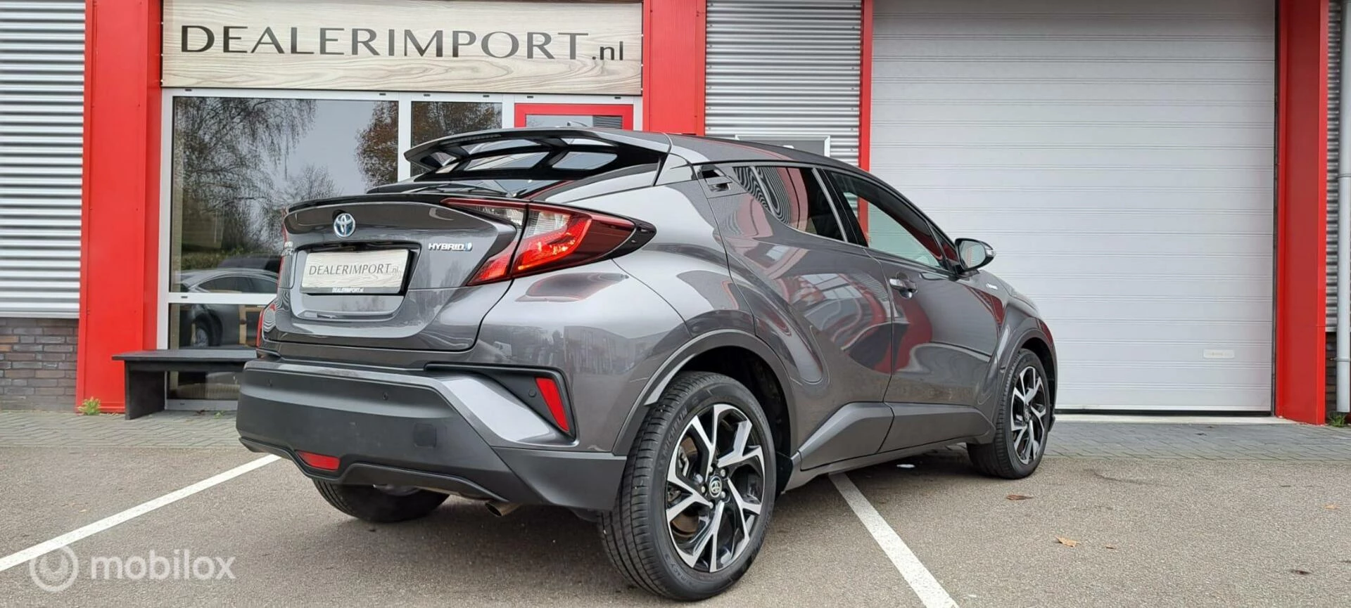 Hoofdafbeelding Toyota C-HR