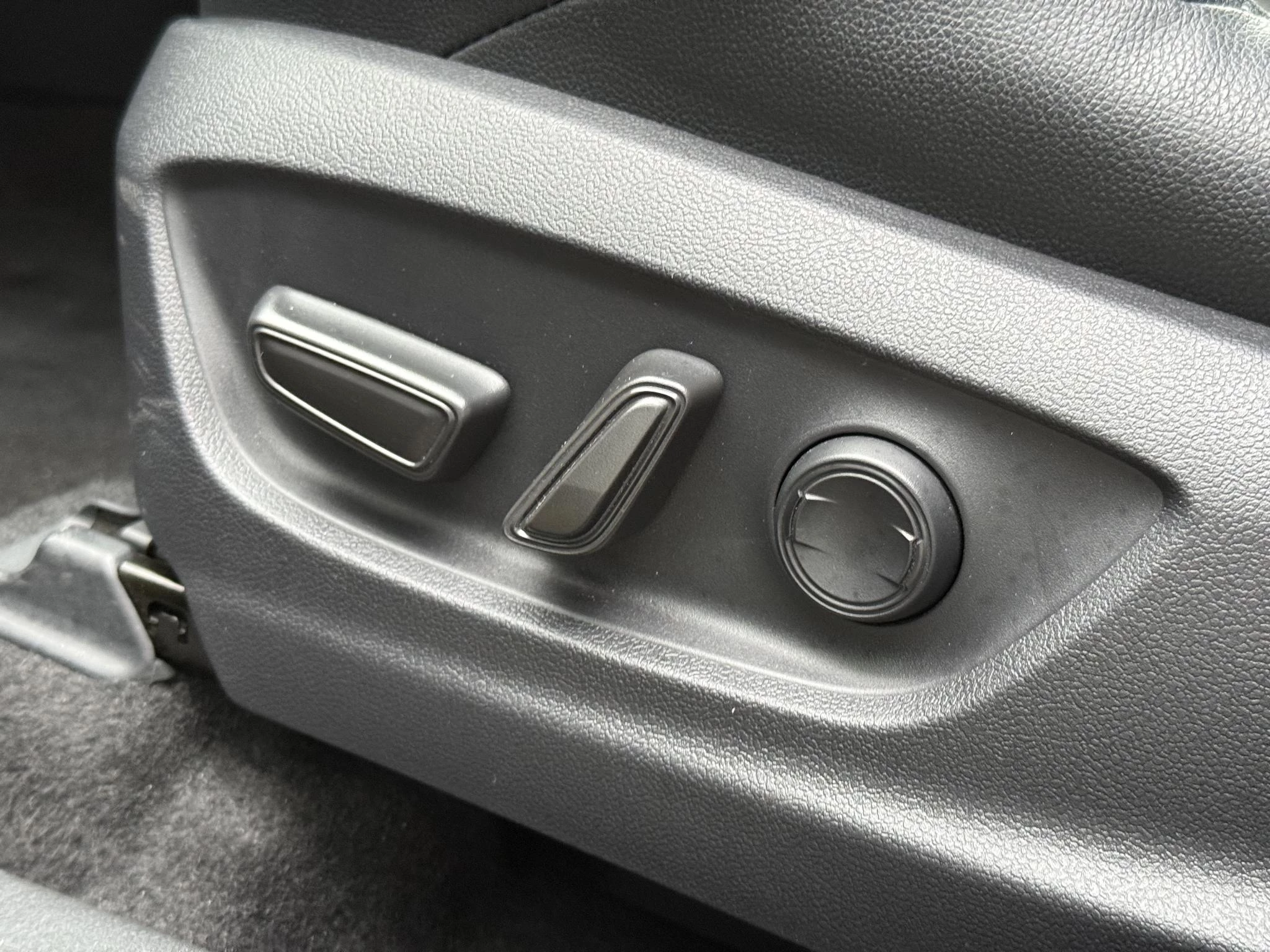 Hoofdafbeelding Toyota bZ4X