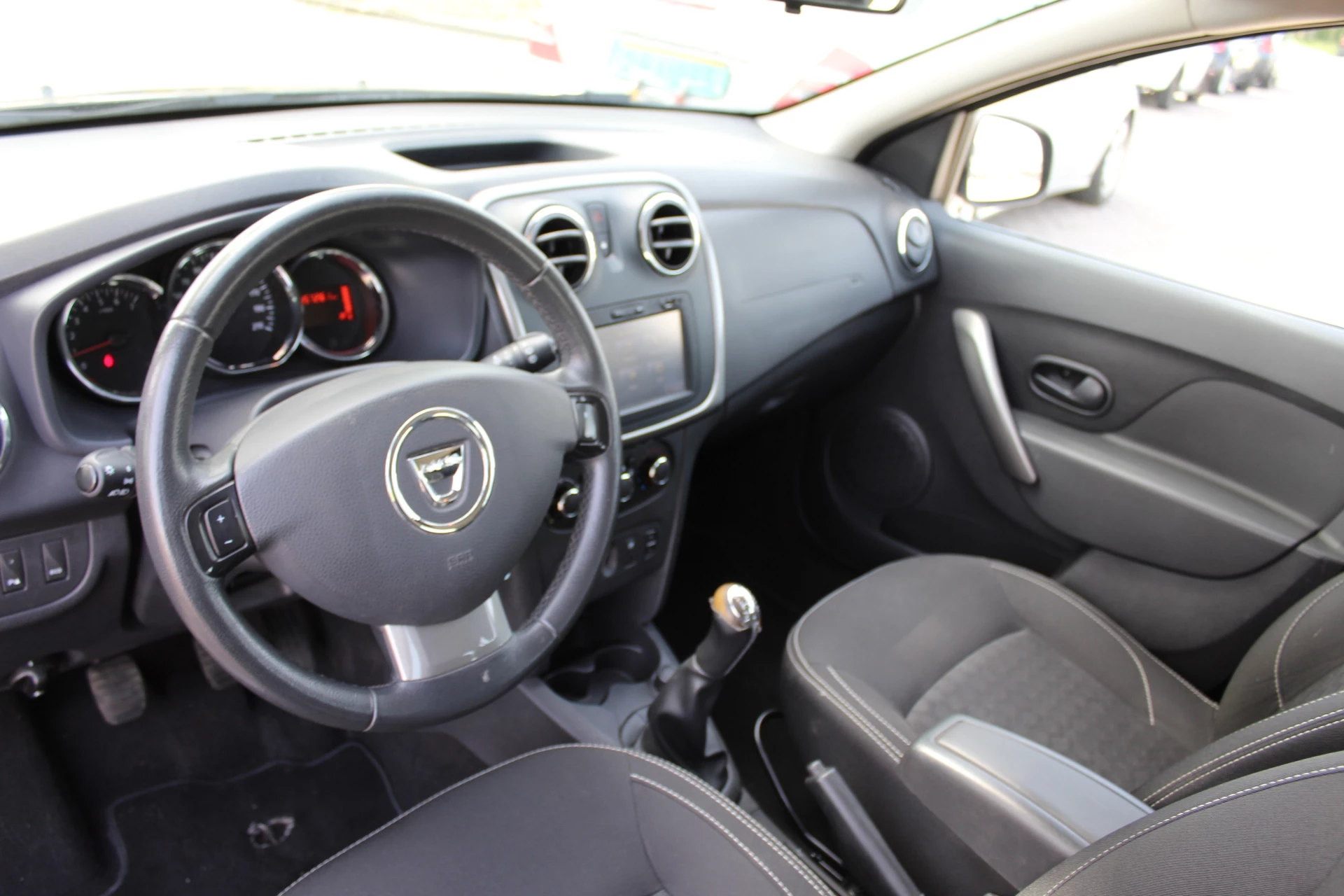 Hoofdafbeelding Dacia Logan