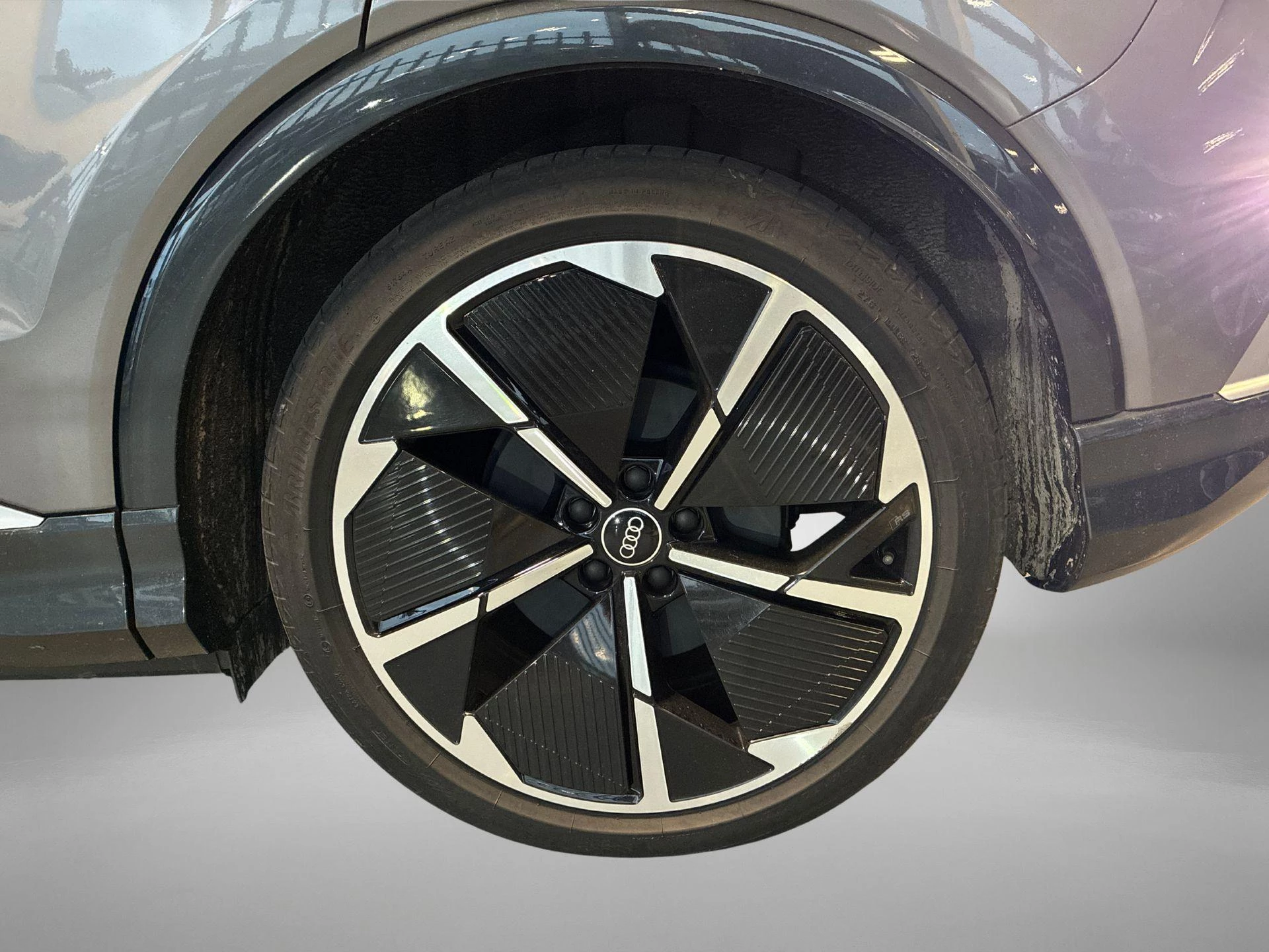 Hoofdafbeelding Audi Q4 e-tron