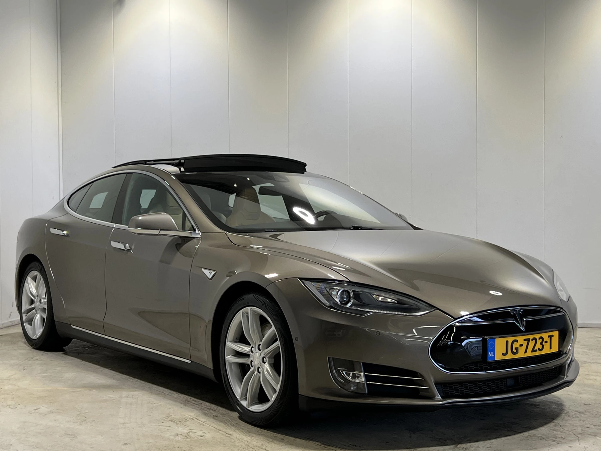 Hoofdafbeelding Tesla Model S