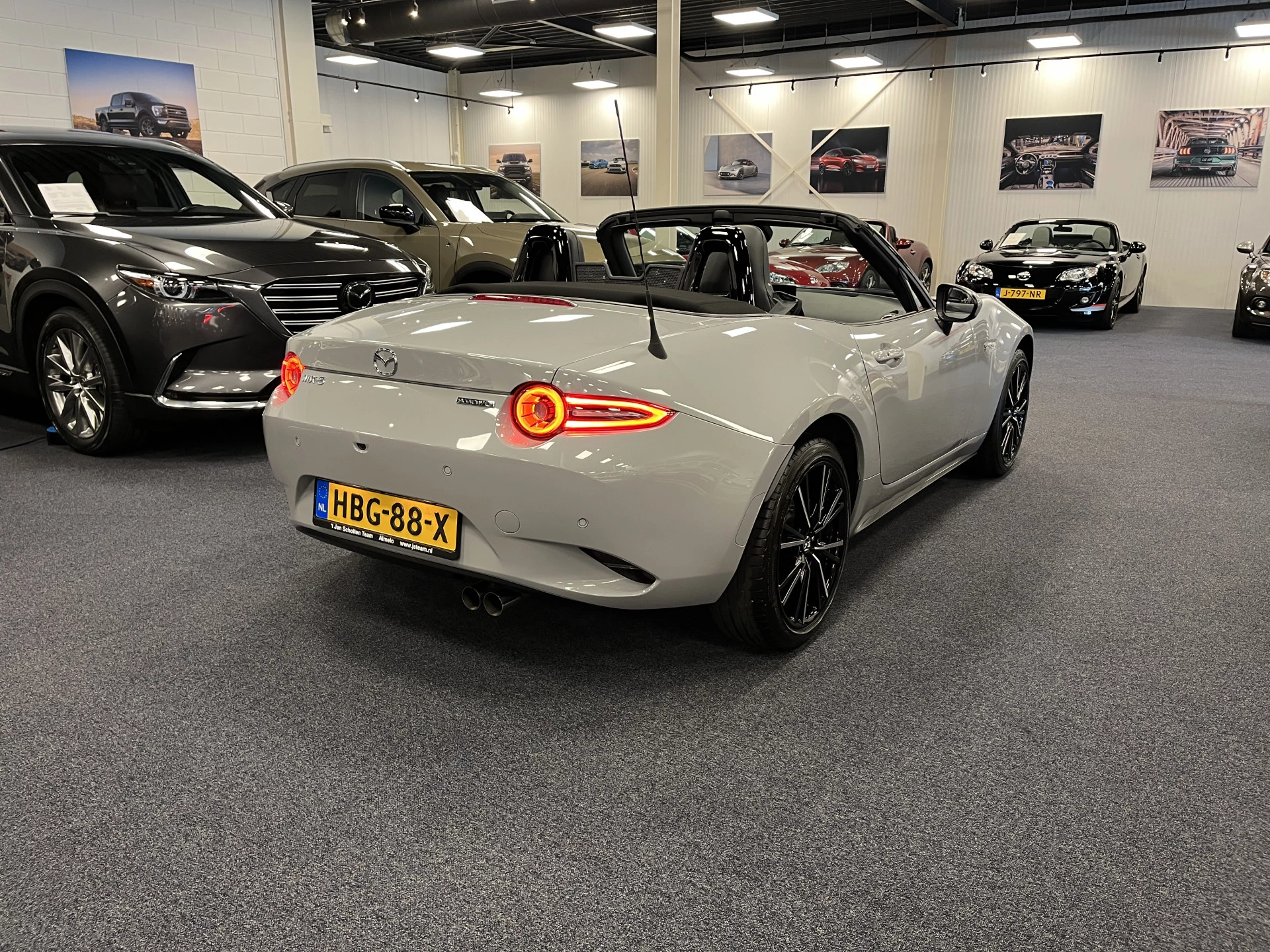 Hoofdafbeelding Mazda MX-5