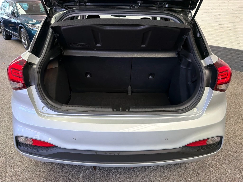 Hoofdafbeelding Hyundai i20