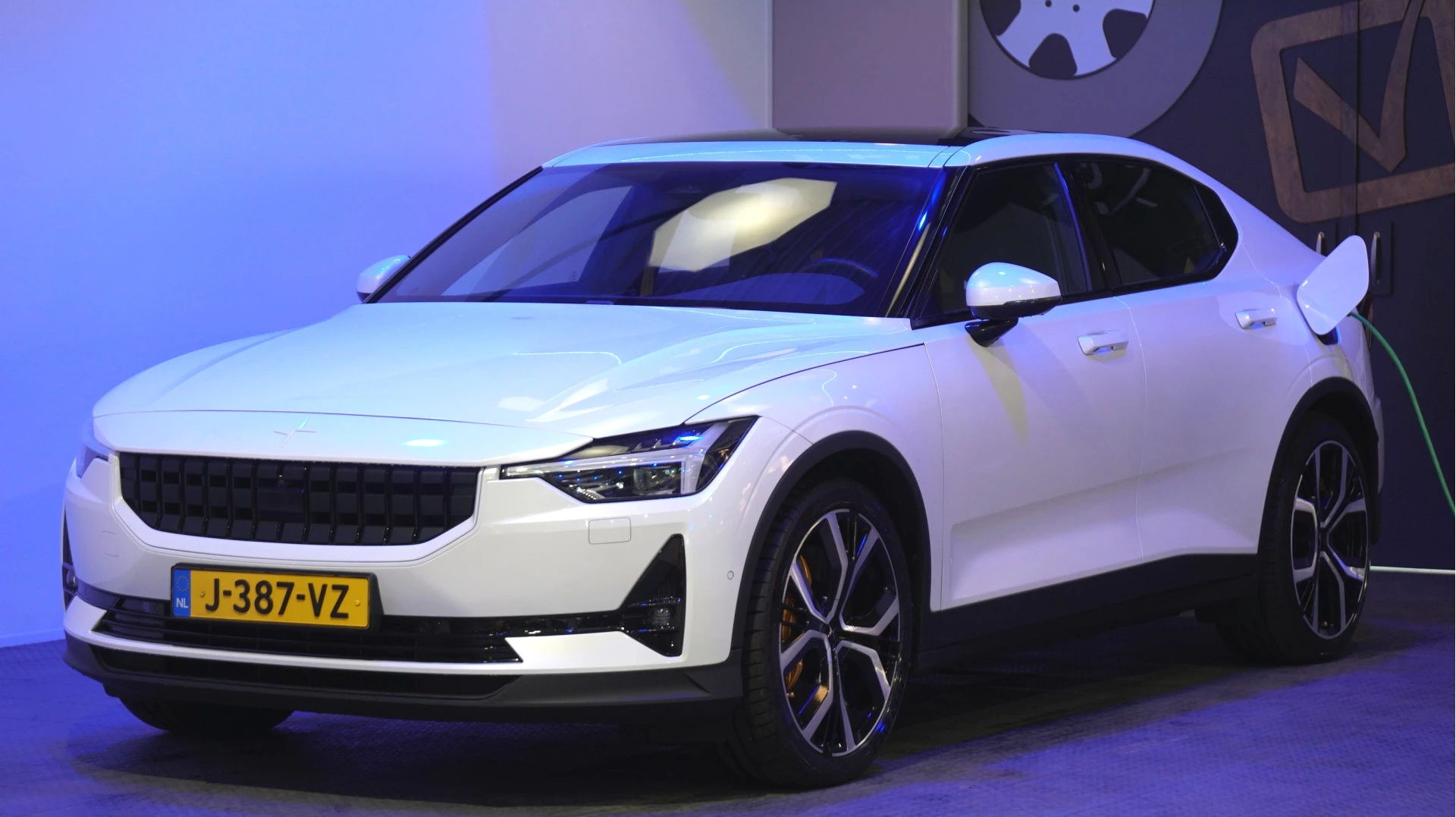 Hoofdafbeelding Polestar 2
