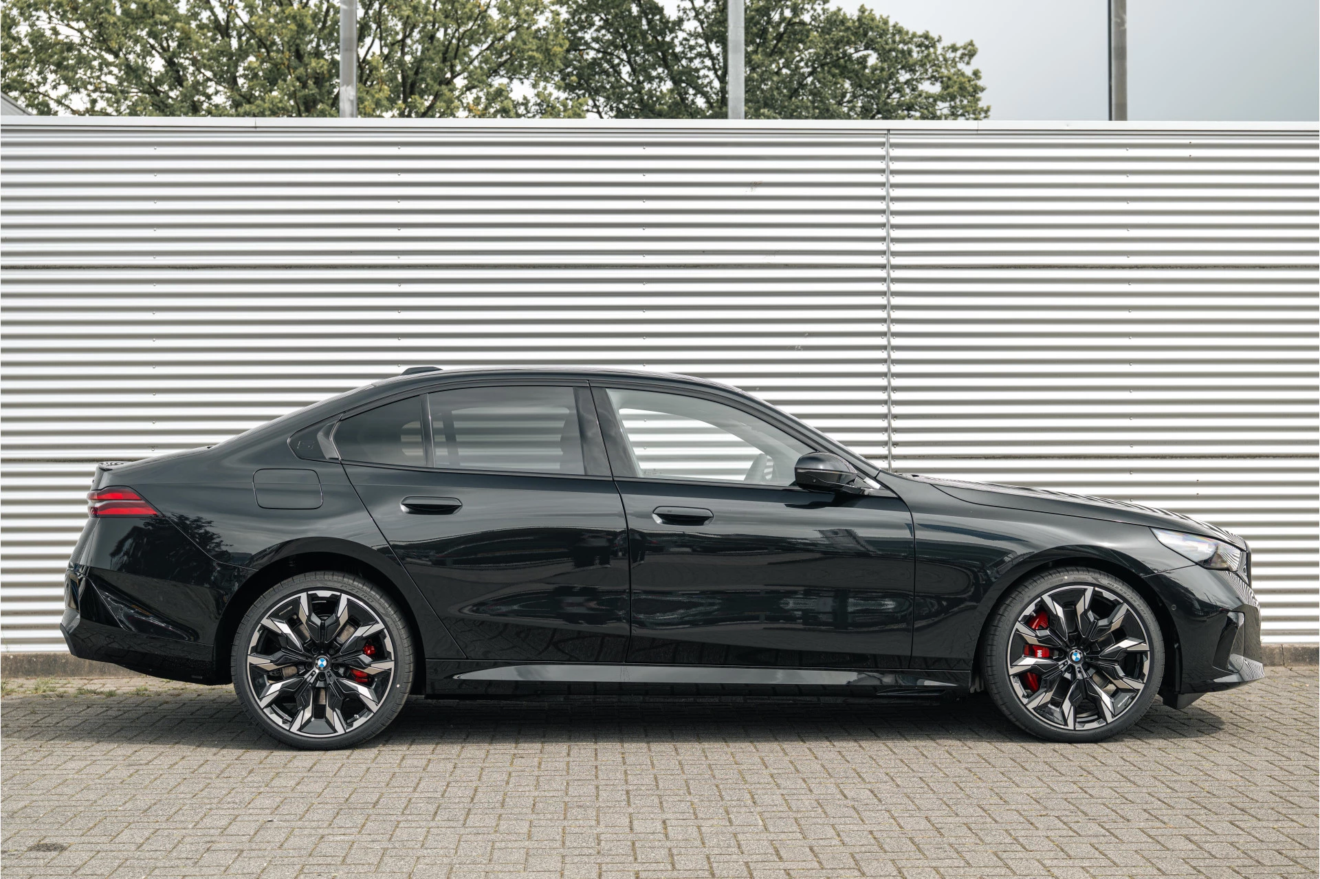 Hoofdafbeelding BMW i5