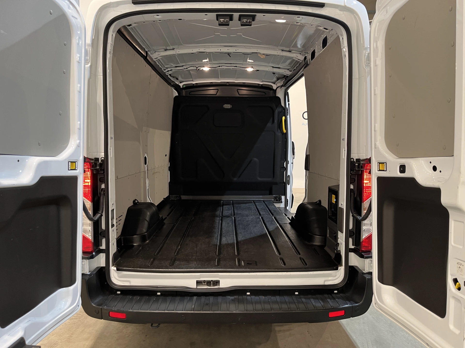 Hoofdafbeelding Ford E-Transit
