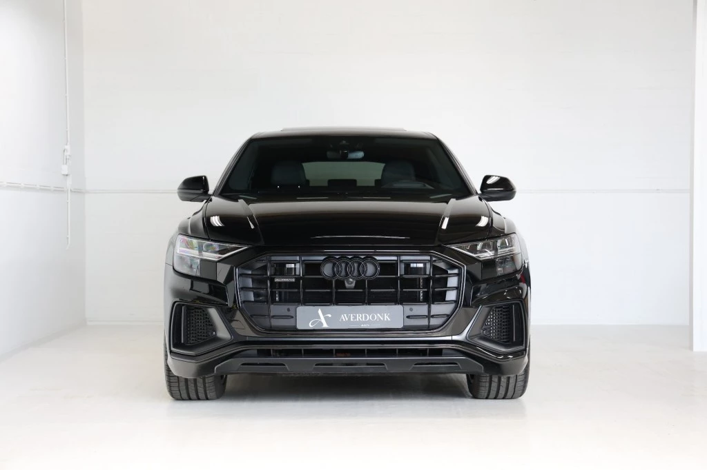 Hoofdafbeelding Audi Q8