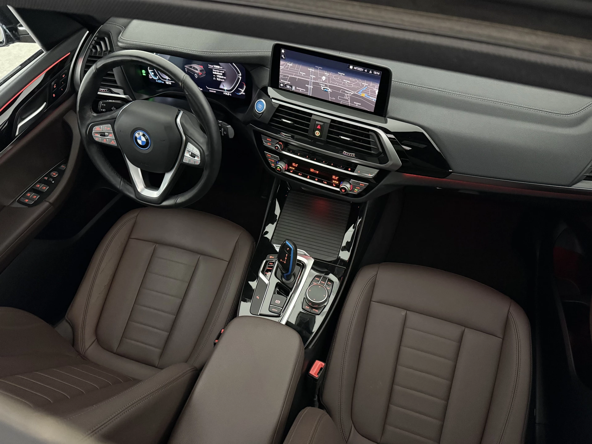 Hoofdafbeelding BMW iX3