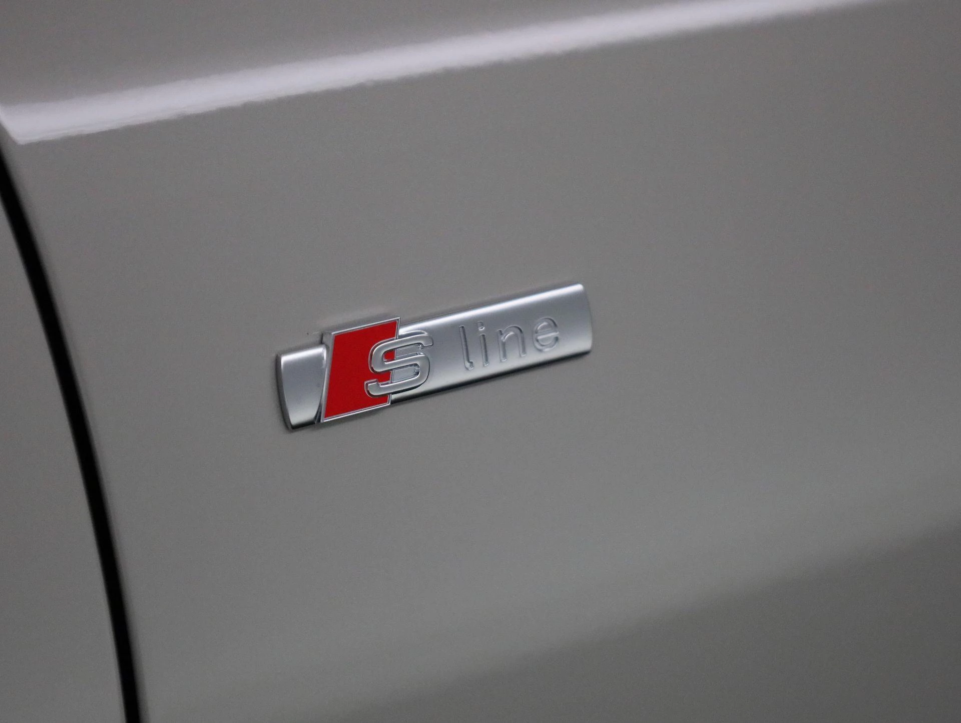 Hoofdafbeelding Audi A6 Avant e-tron