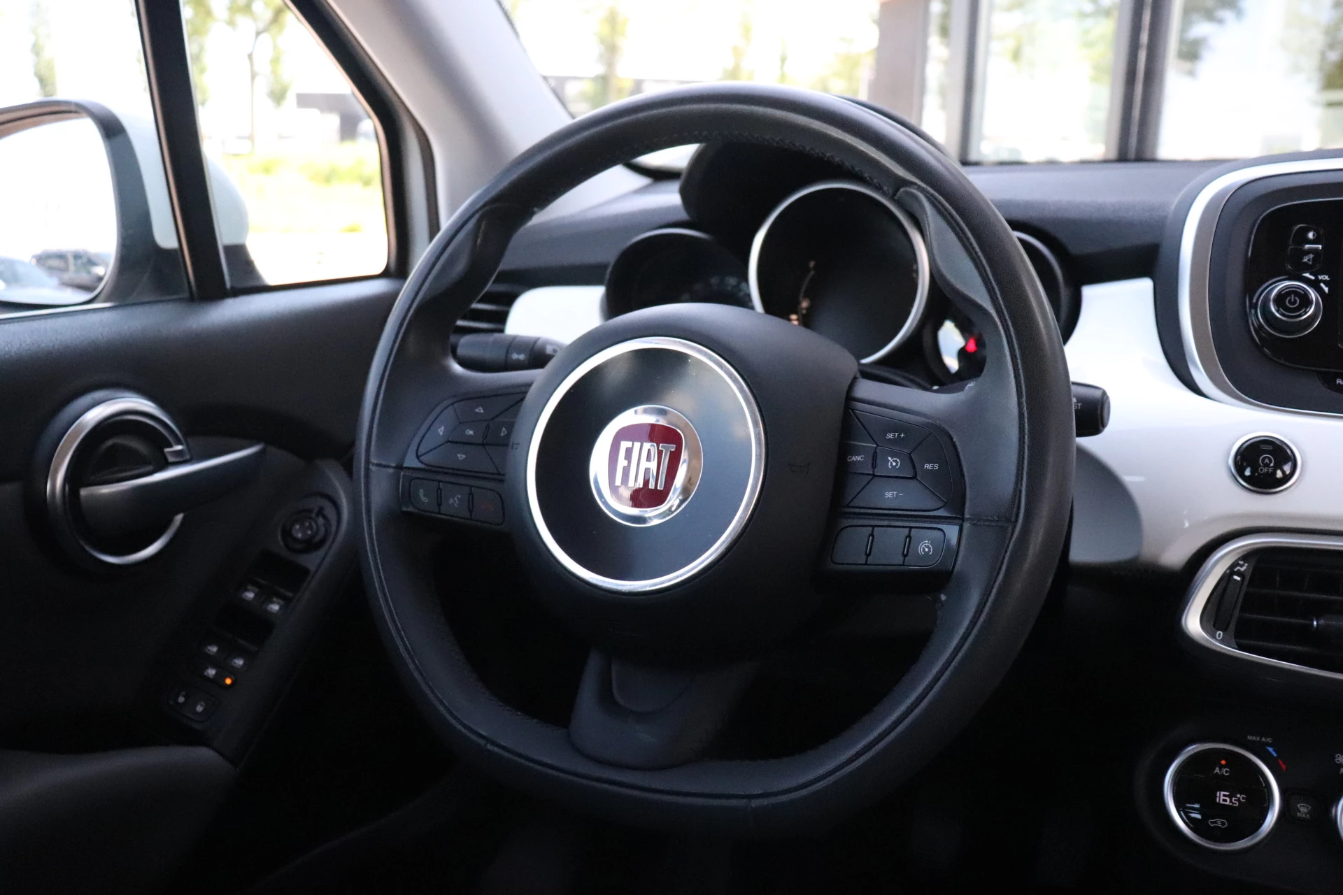 Hoofdafbeelding Fiat 500X