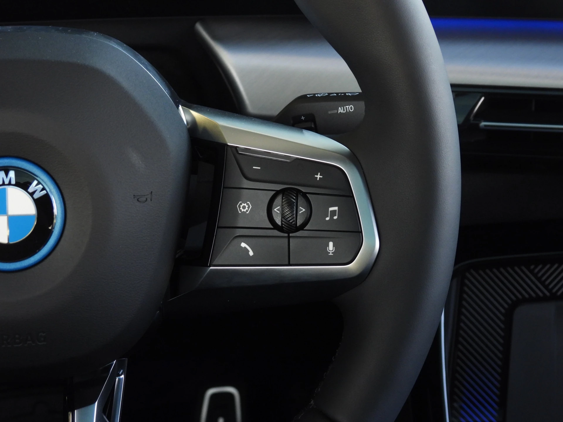 Hoofdafbeelding BMW iX2